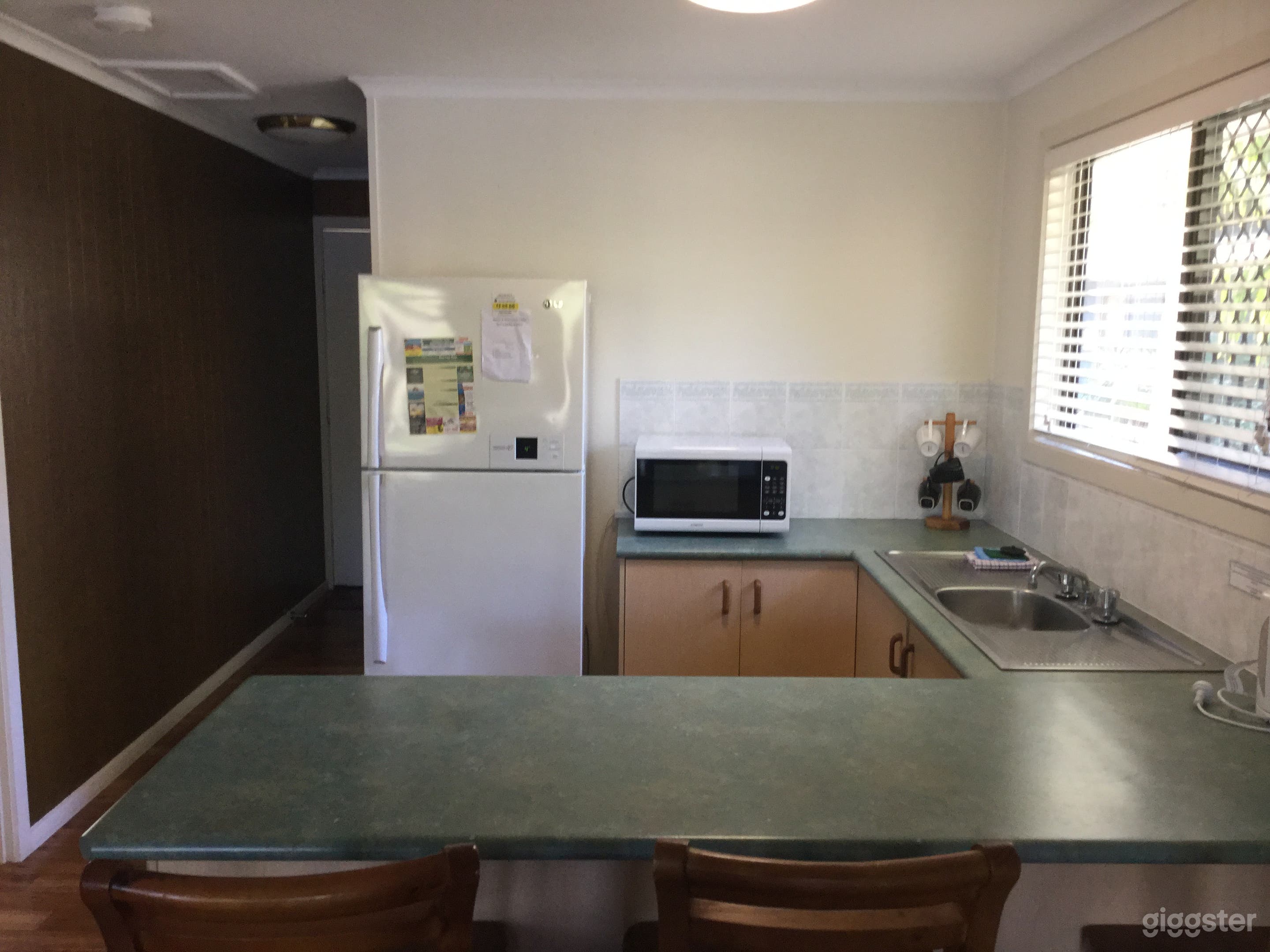 Superior Queen Villa Photo 4