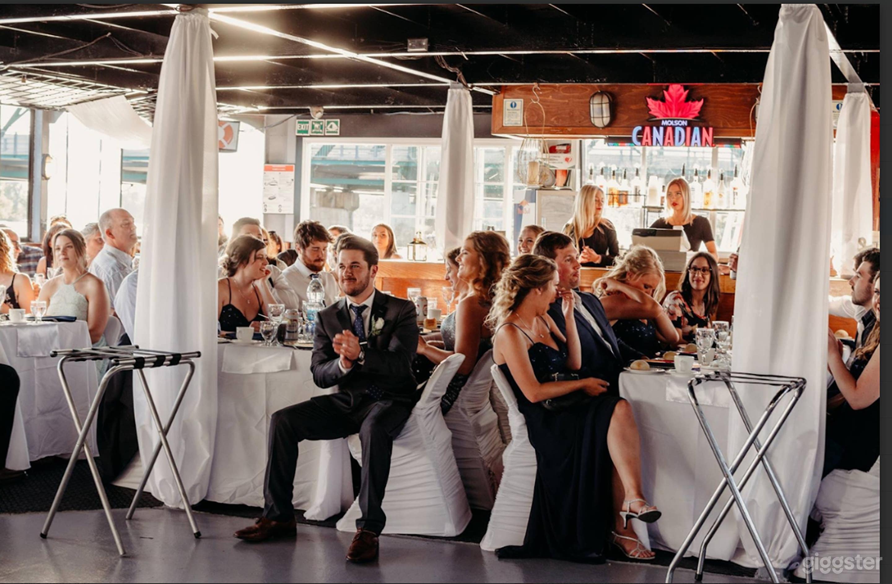 Luxury Boat Rental Photo 4