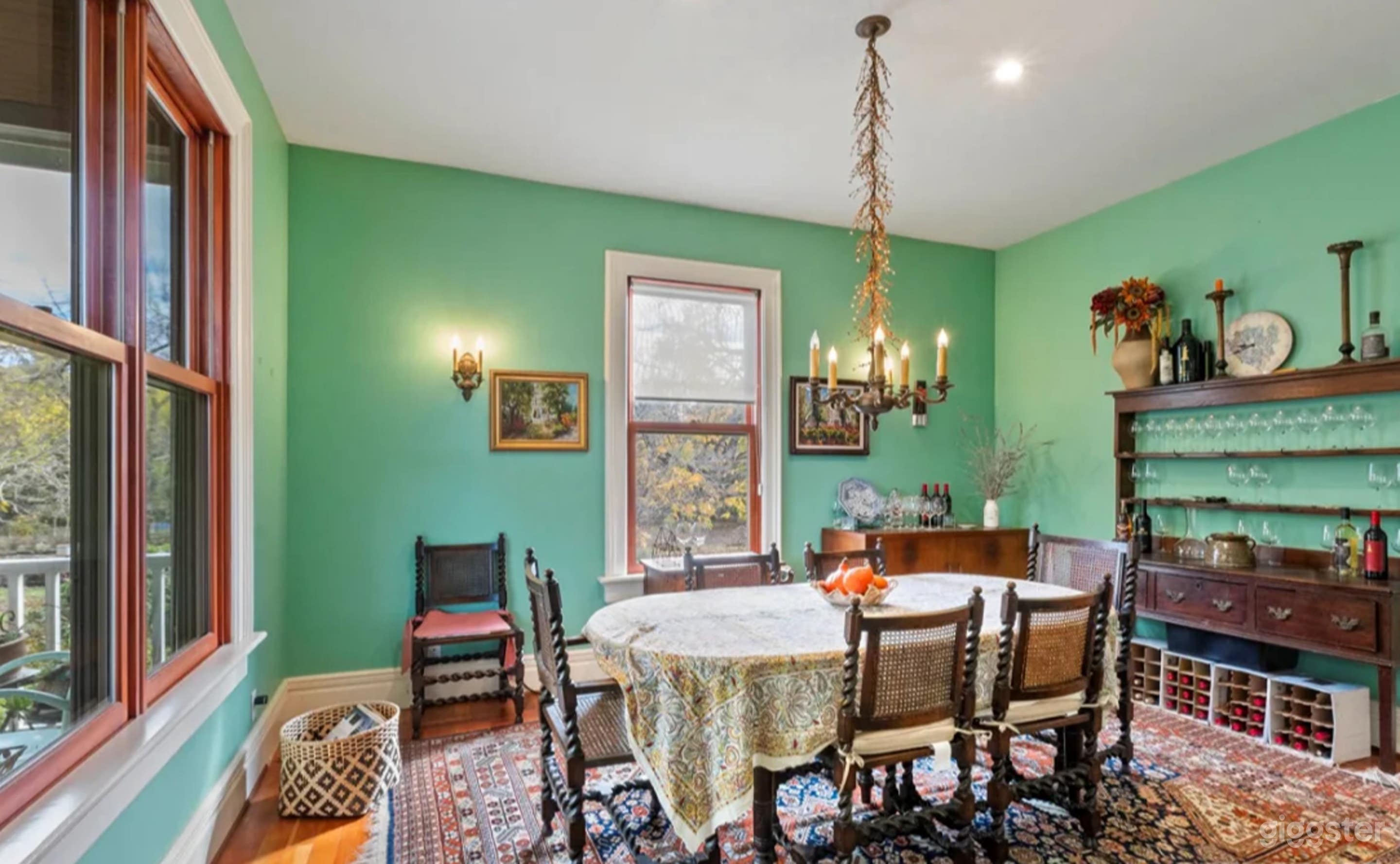 Vineyard Victorian Chateau Photo 1