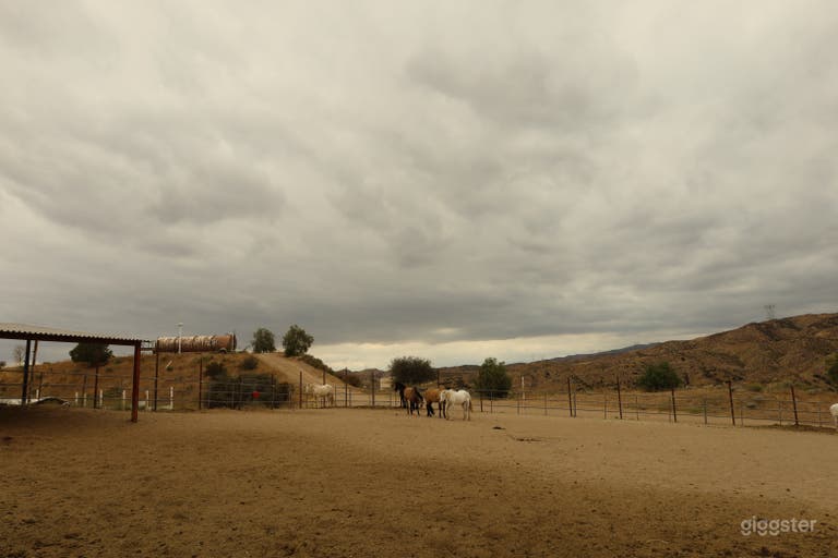  Ranch privé de l'Ouest avec chevaux, champs ouverts 26 montagnes 