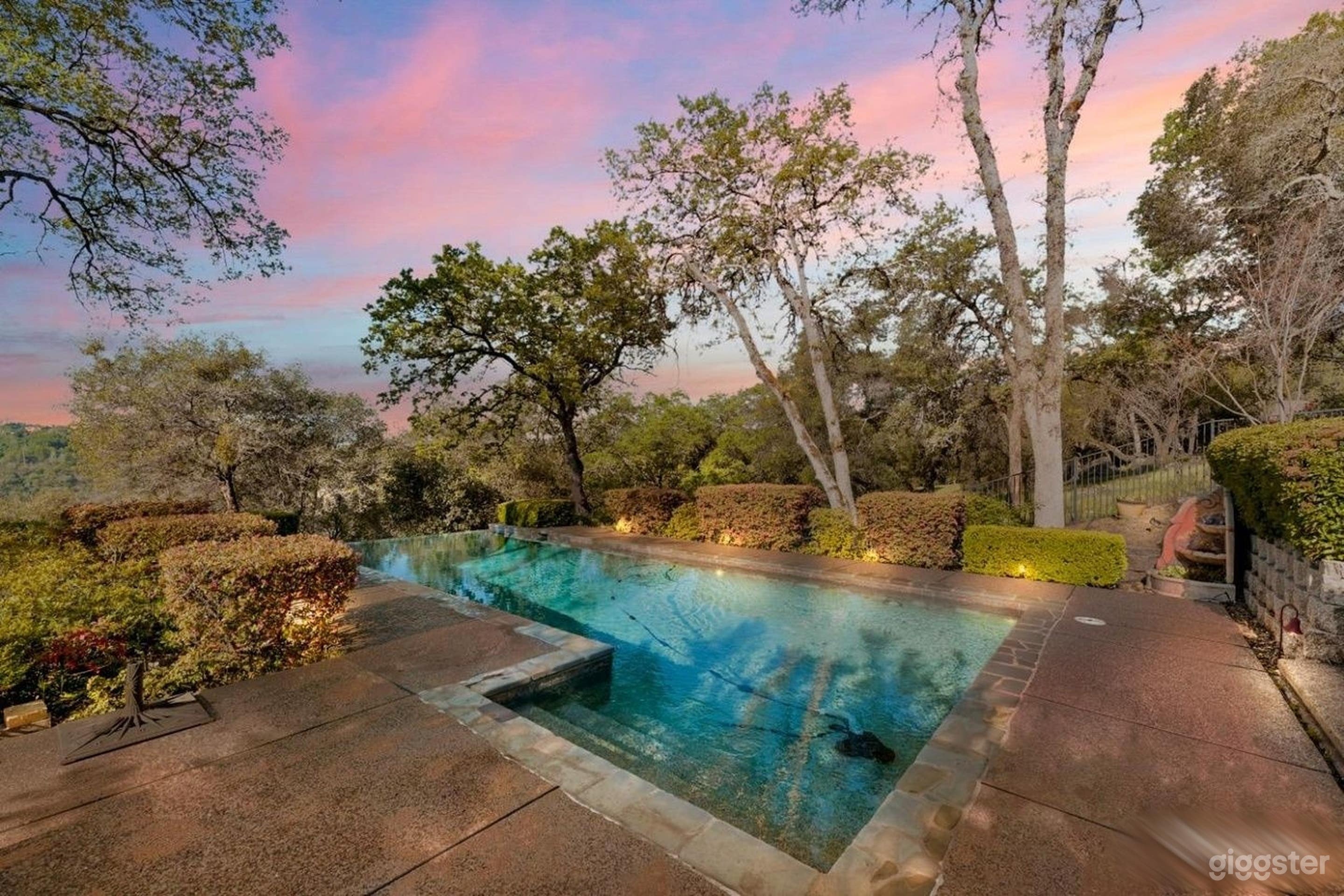Scenic Outdoor Pool with Mountain Views Photo 2