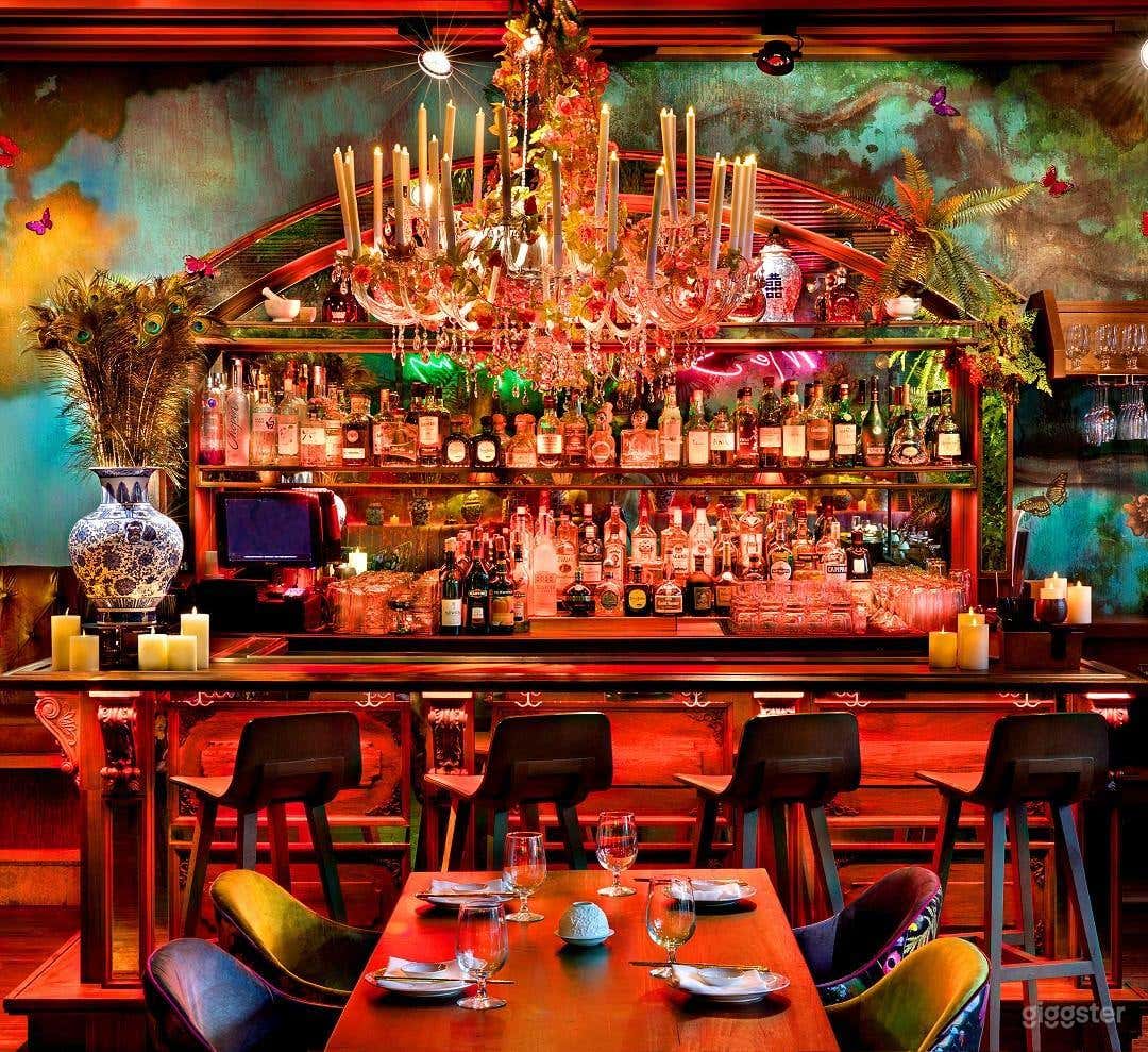 Upscale Main Room Photo 2