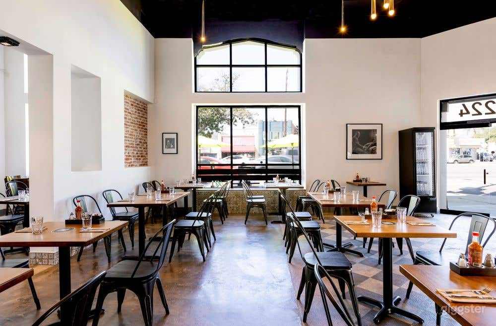Contemporary Modern Dining Room in Atwater Village Photo 1
