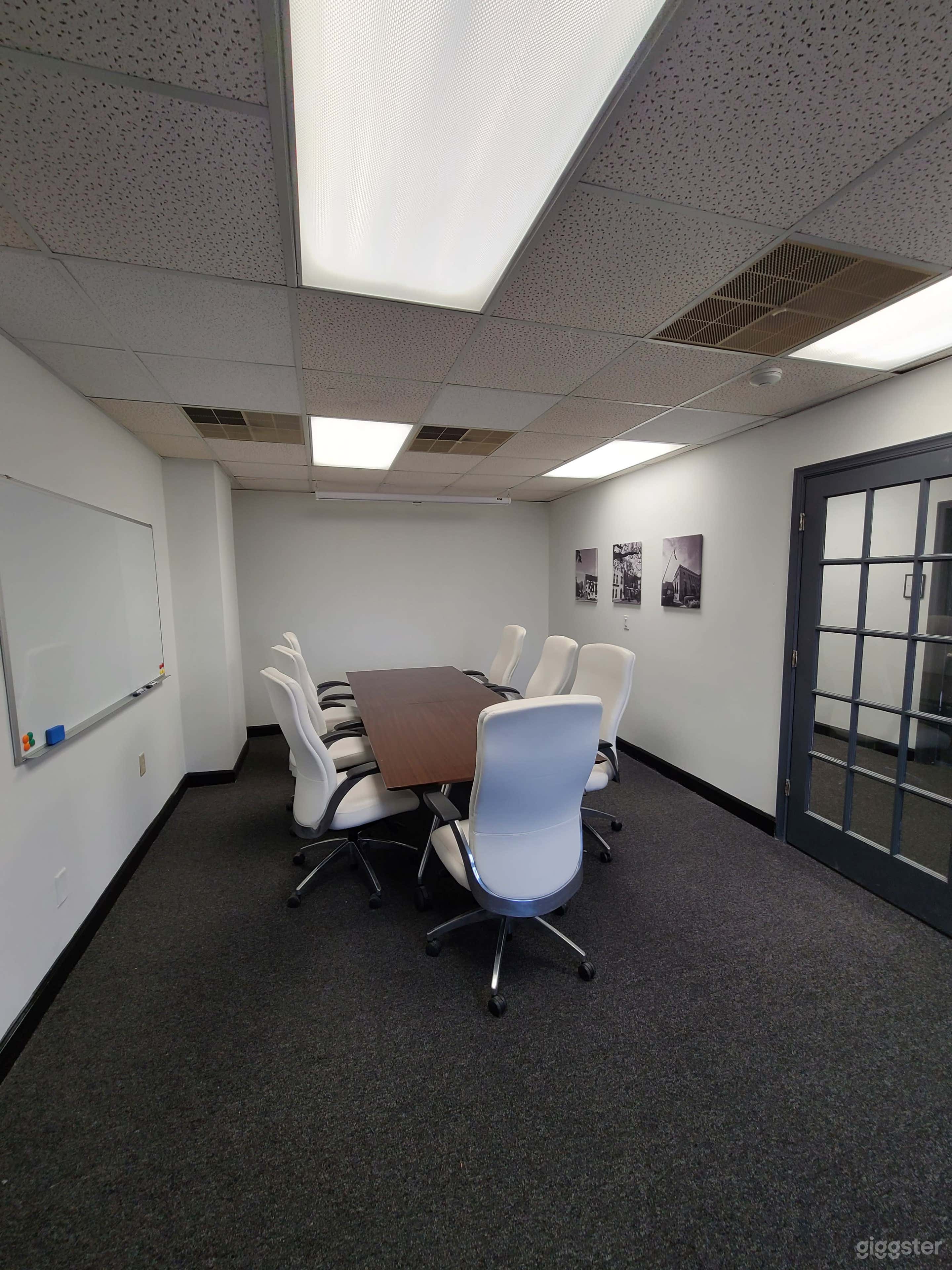 Large Conference Room - Hampton Photo 1