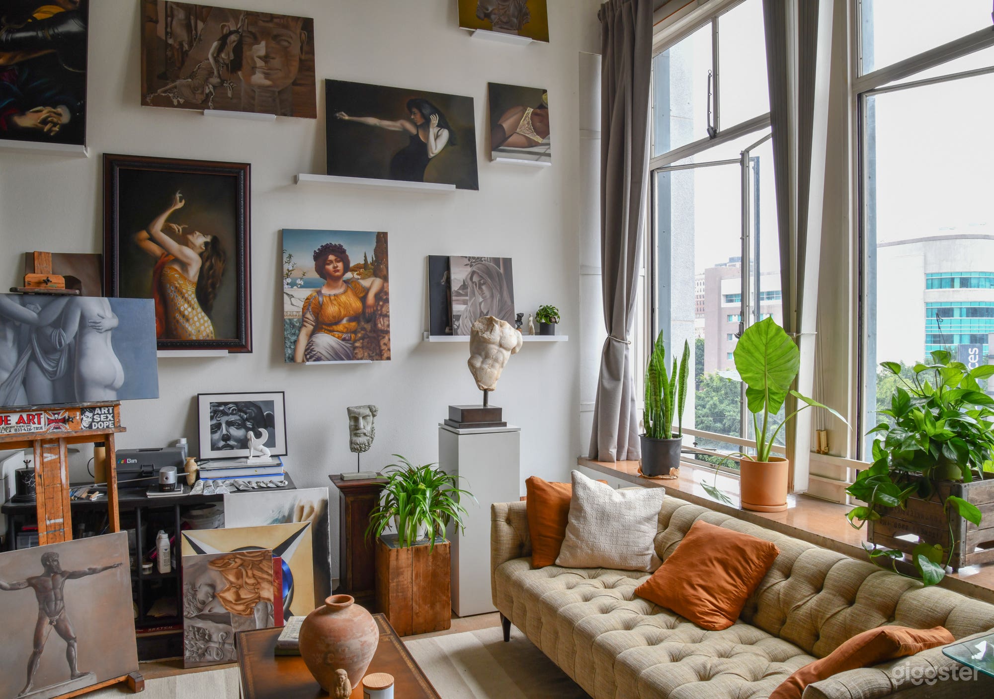 Open Gallery Loft Studio Space Photo 1