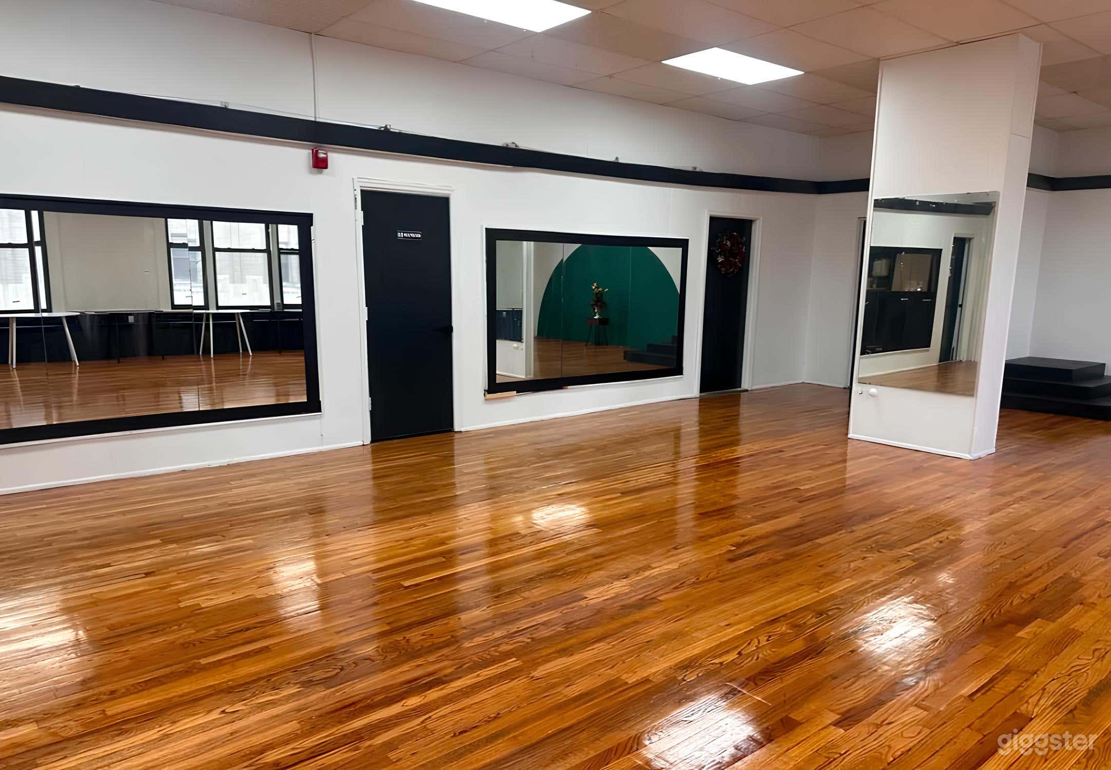 The Large Production Studio Photo 3