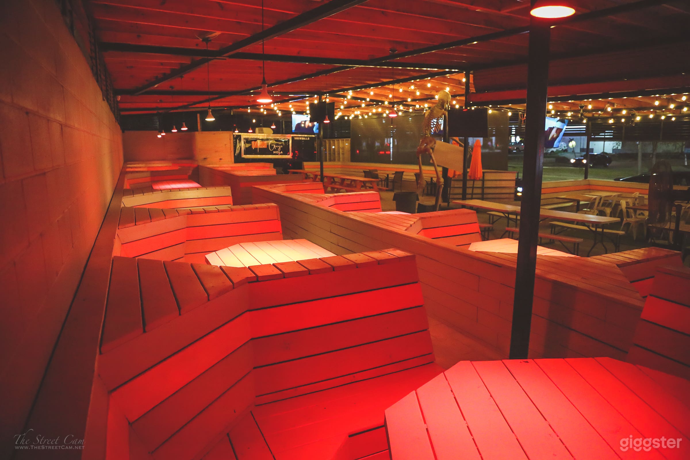 Lively New Orleans Venue | Southern Charm Meets Bold Brunch &amp; Events Photo 4