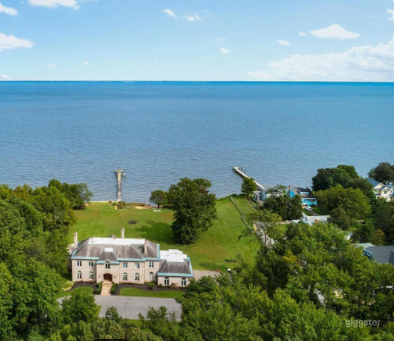 Chesapeake Bay Home near Gibson Island Photo 4