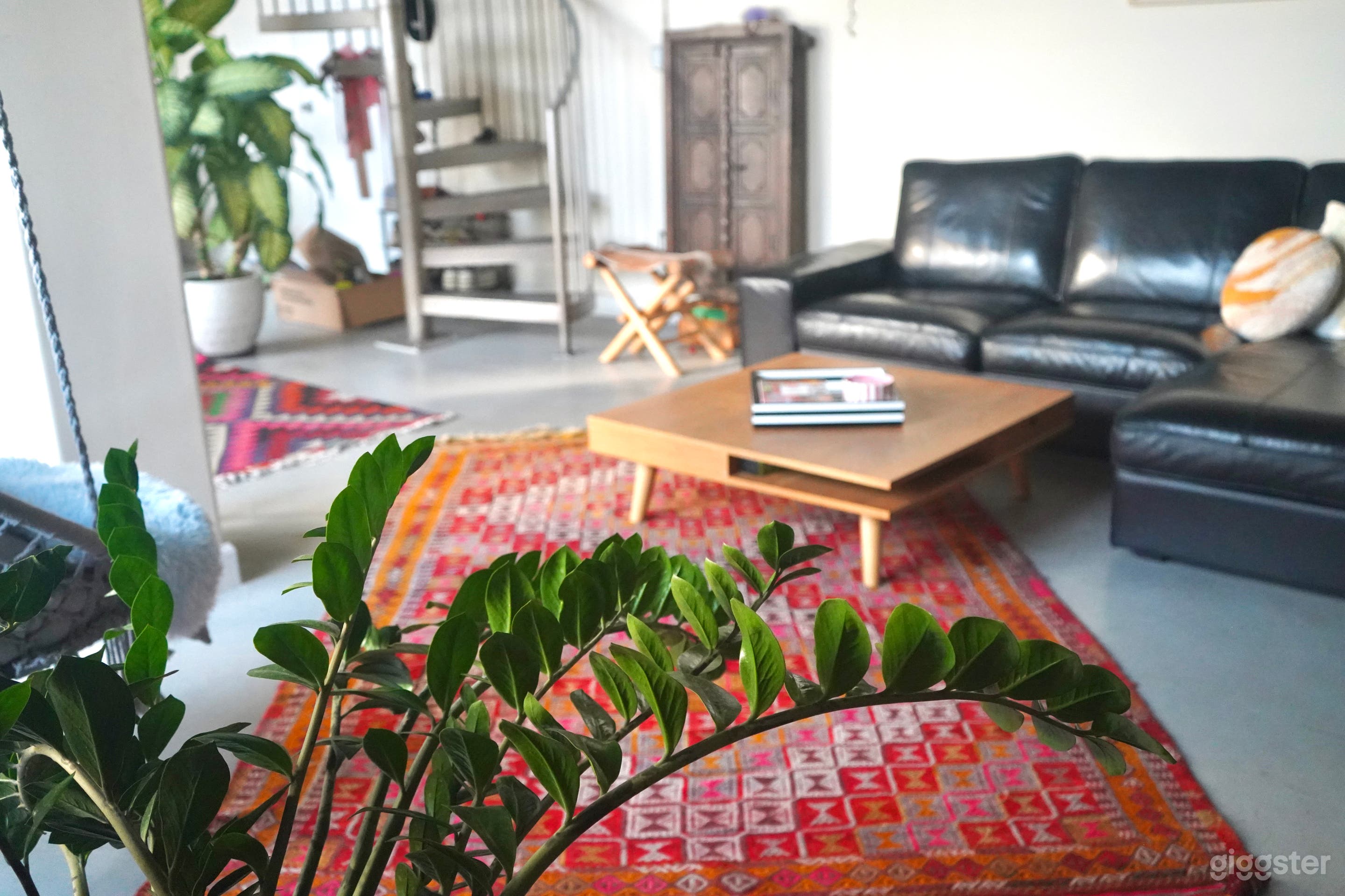 Artist's Penthouse with Spiral Staircase & Private Terrace Photo 1