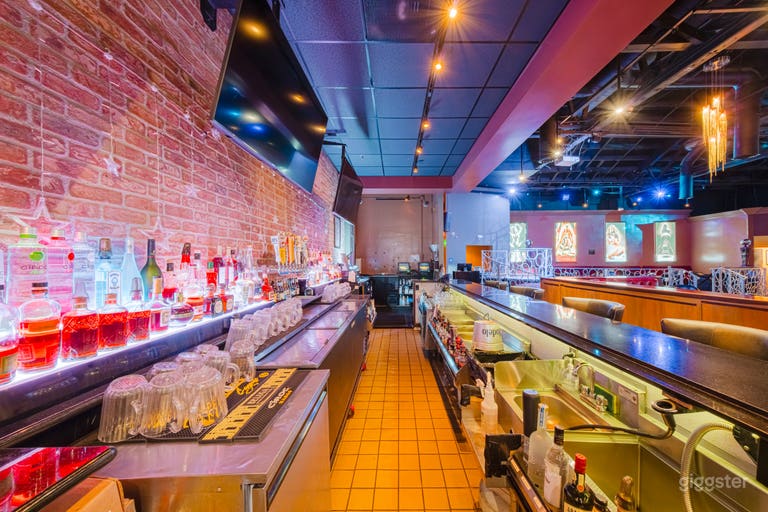  DAMES N GAMES RETRO CHIC HOLLYWOOD GENTS CLUB 