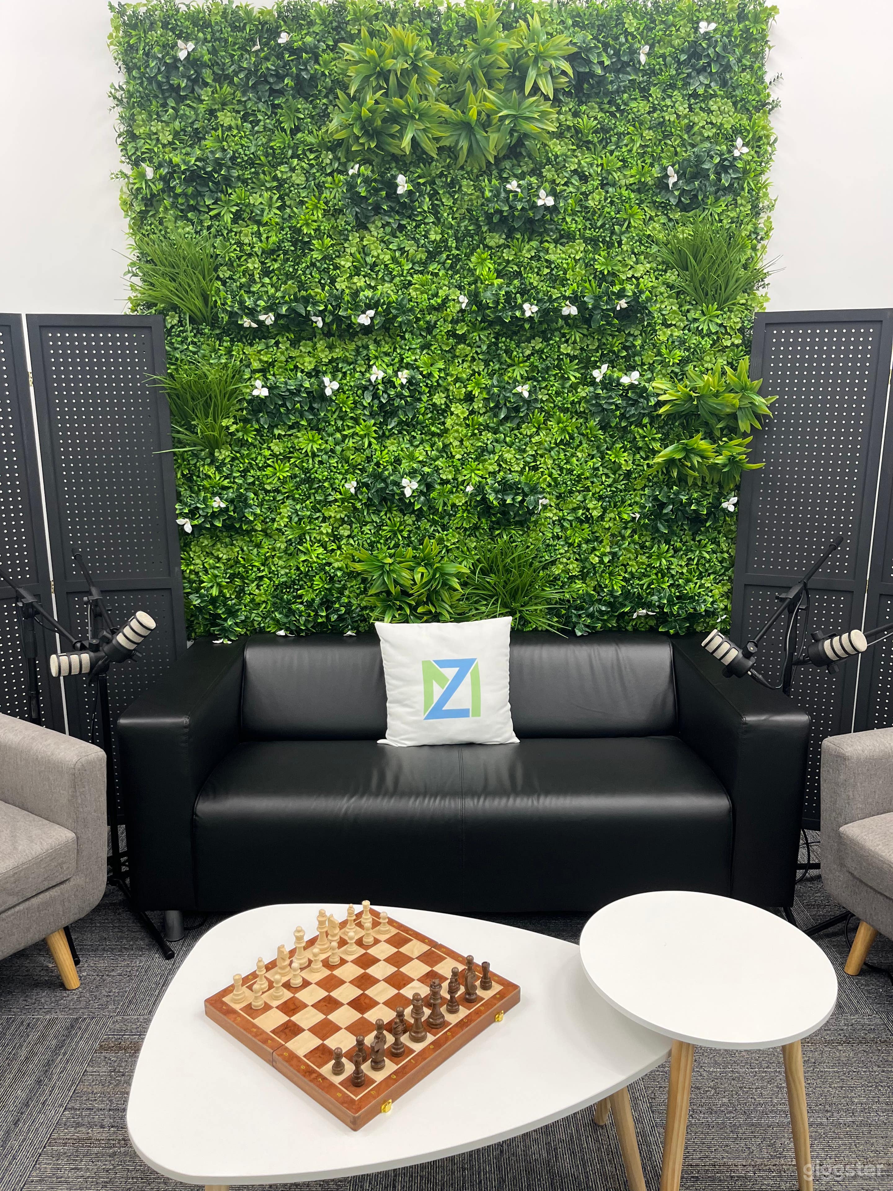 Video Podcast Studio  Photo 2