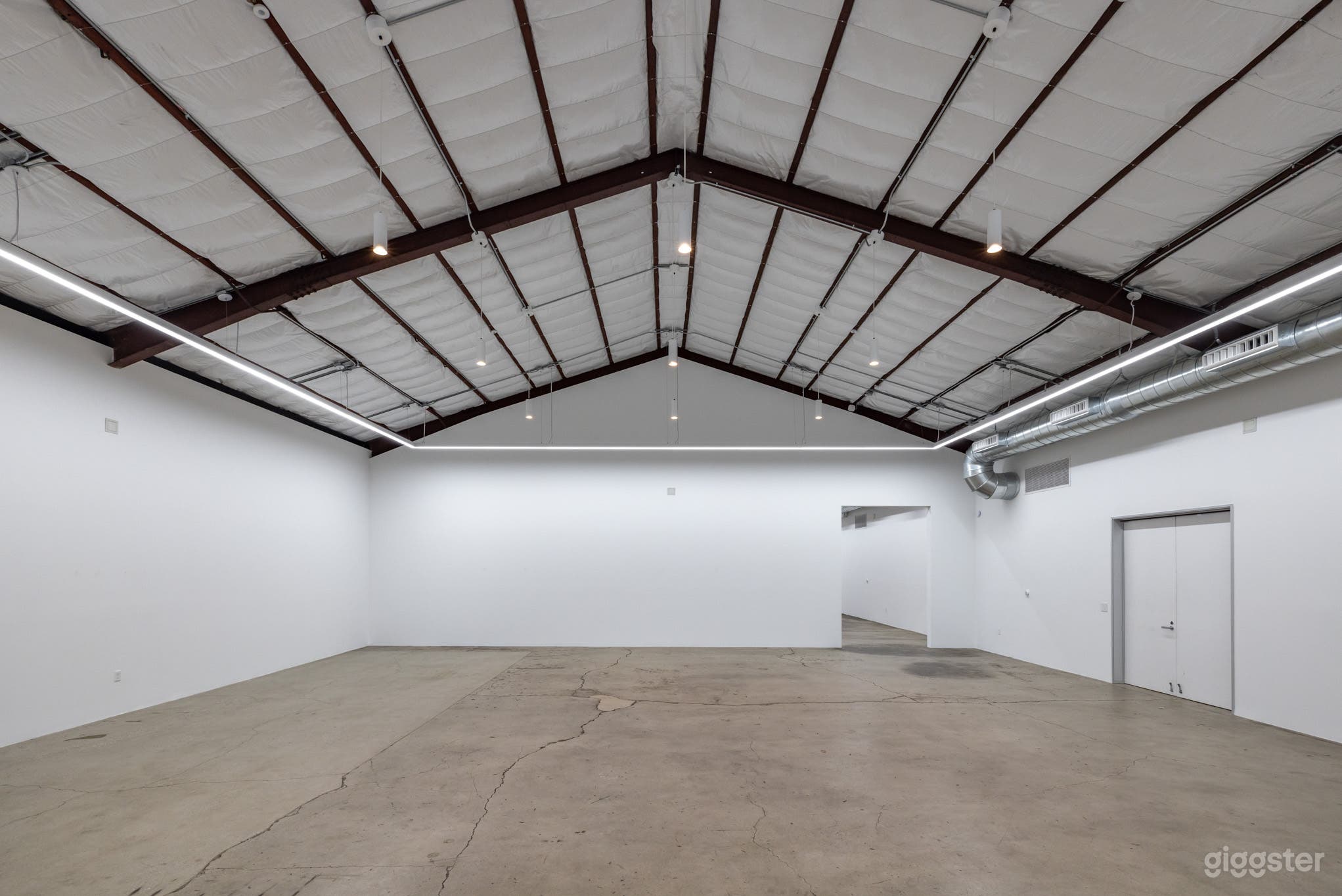 Art Gallery Converted Modern Warehouse LA Photo 1