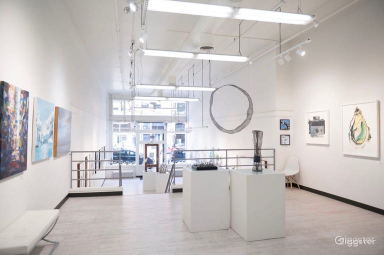  Spacious Pioneer Square Art Gallery 