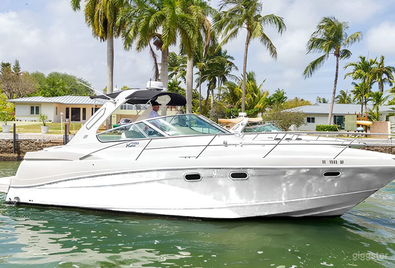 Four Wings 42” Yacht Photo 1