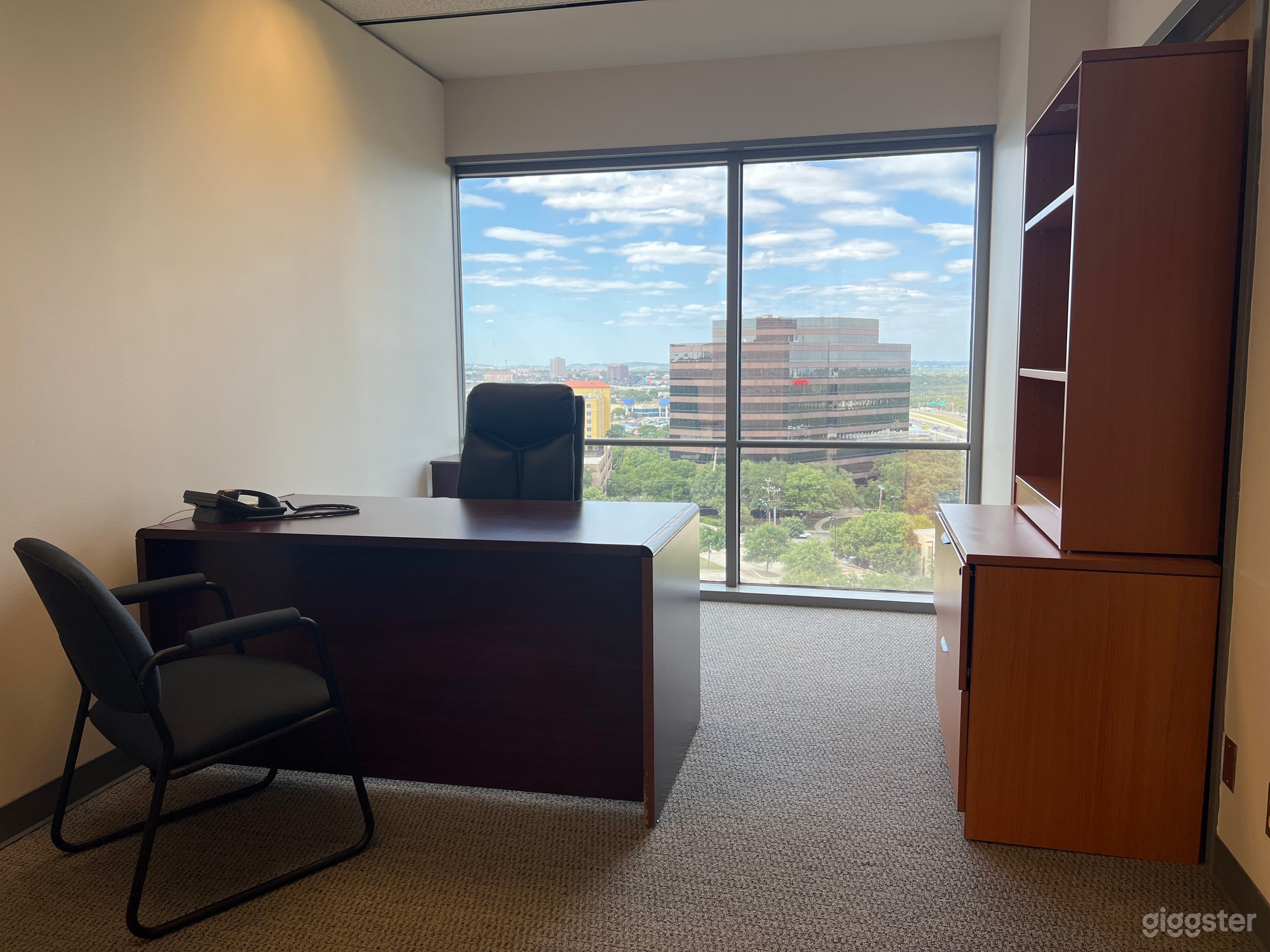 Executive Suites Private Office w/ Window Photo 3