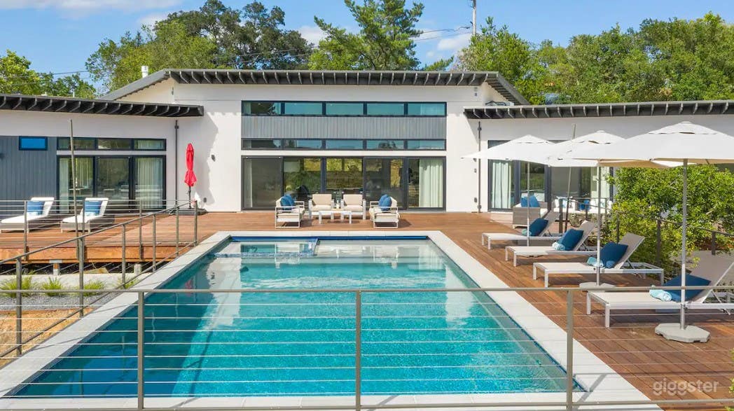 Modern Luxury Home in Healdsburg Photo 4