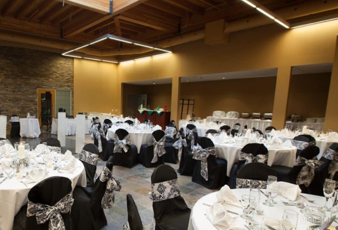 The Skylight Room in Edmonton Photo 4