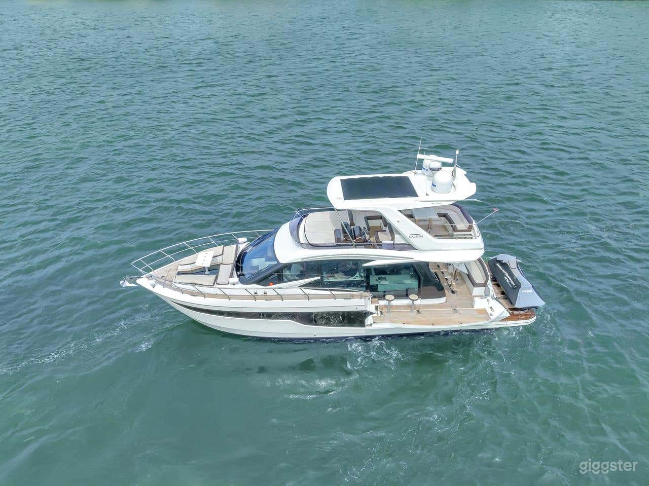 52Ft Galeon Yacht Photo 2