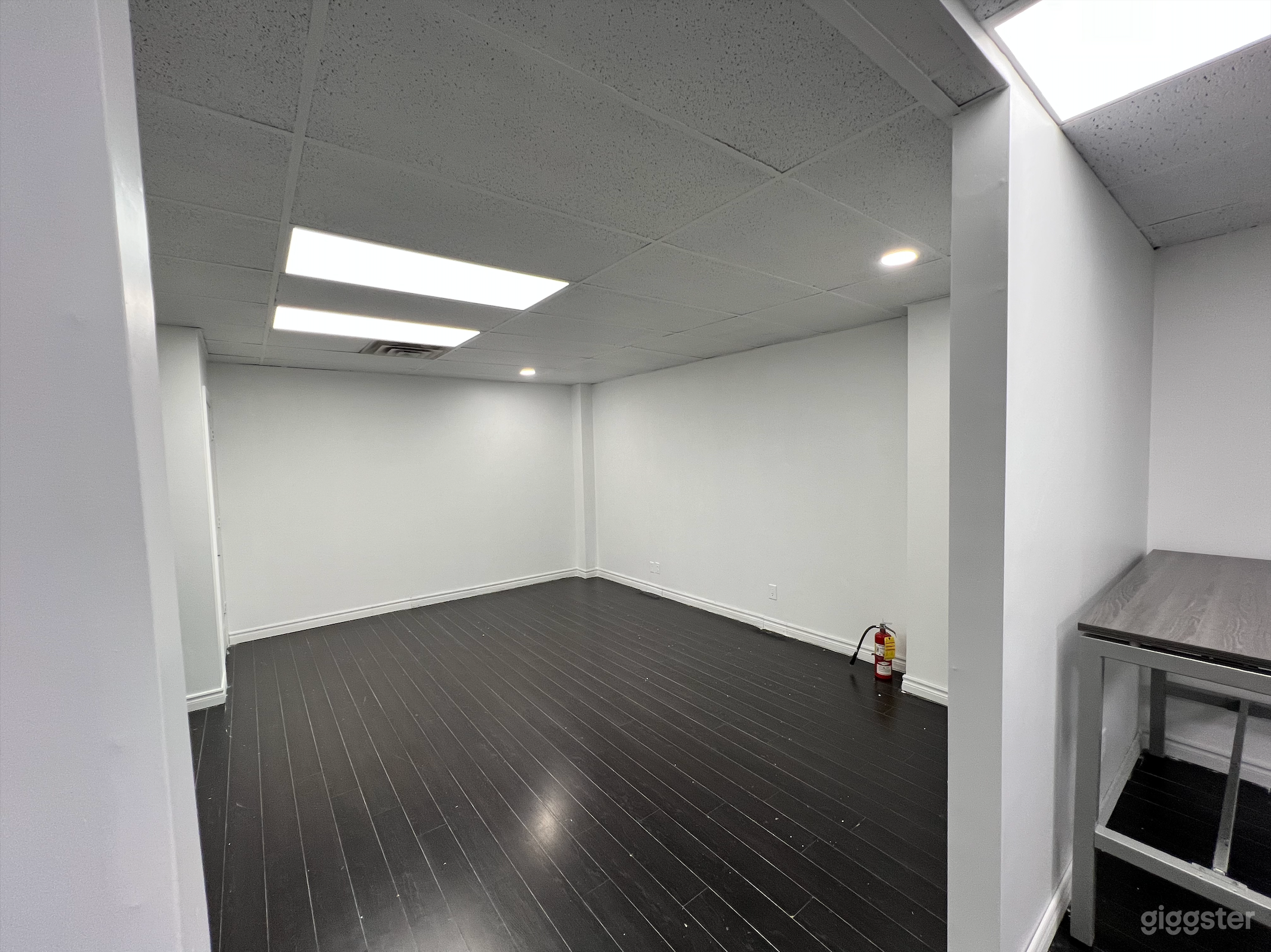 Flexible Office & Meeting Rooms Photo 3