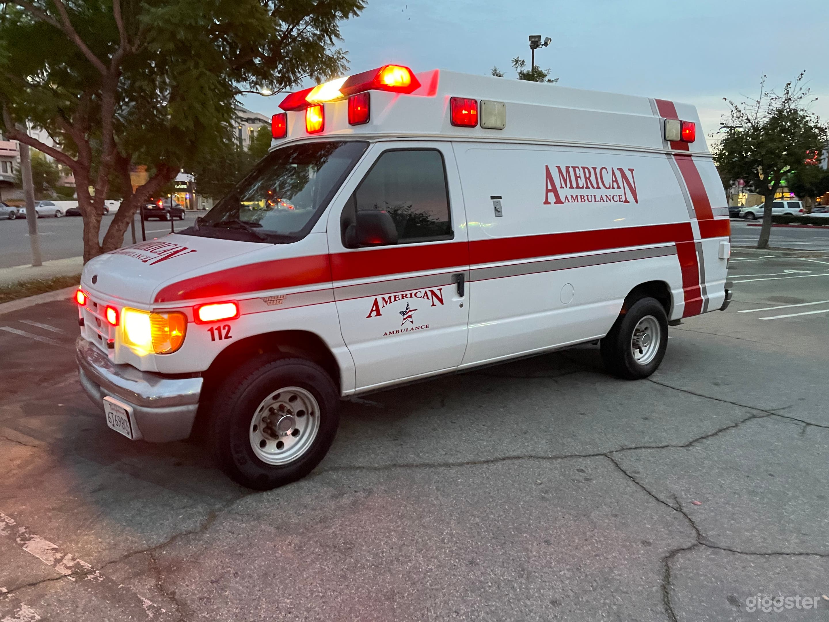 Fully-functioning ambulance with gurney. Please contact me if you have any questions. 