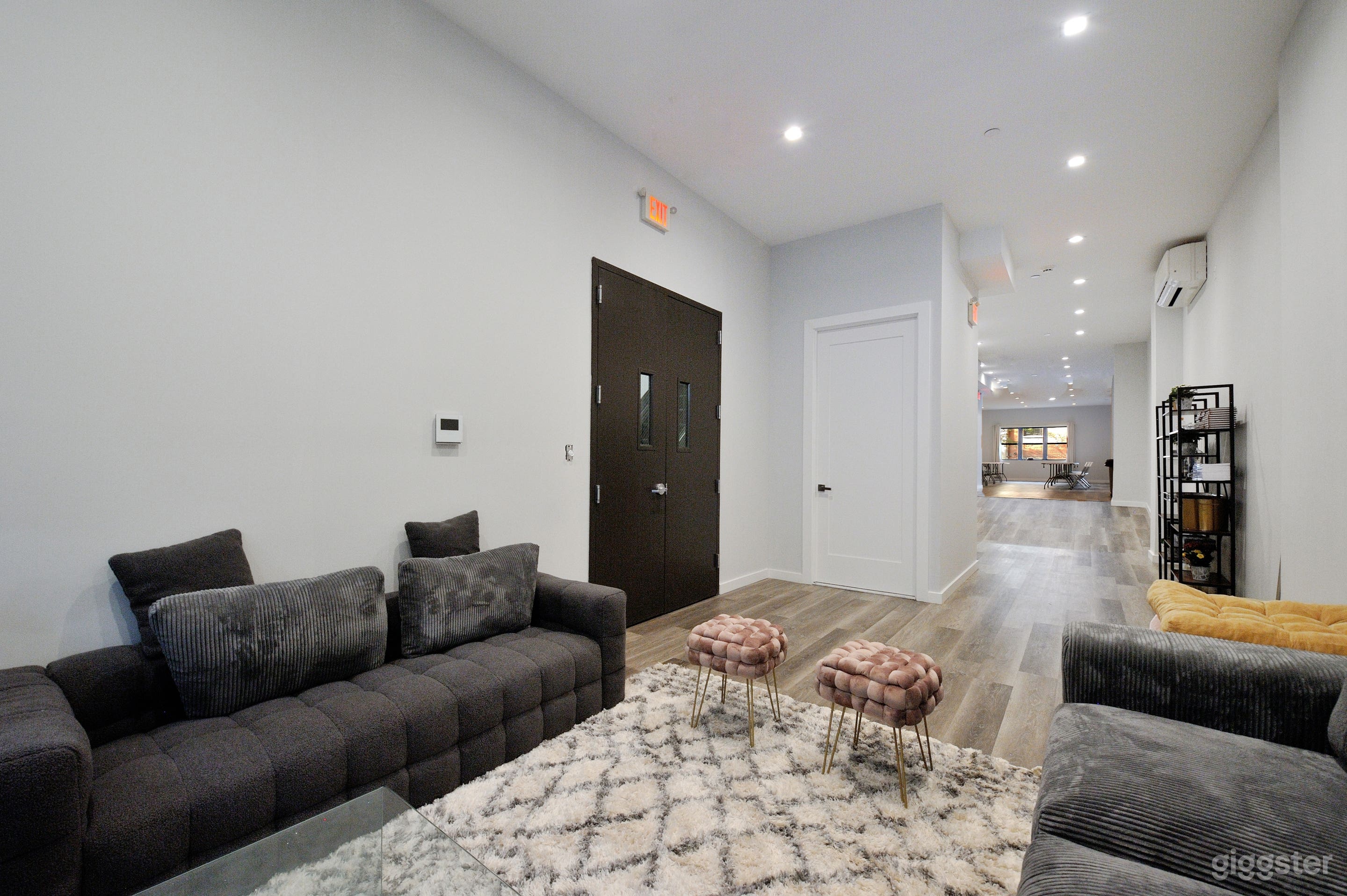 Brand New Brownstone Style Central Event Venue Photo 4