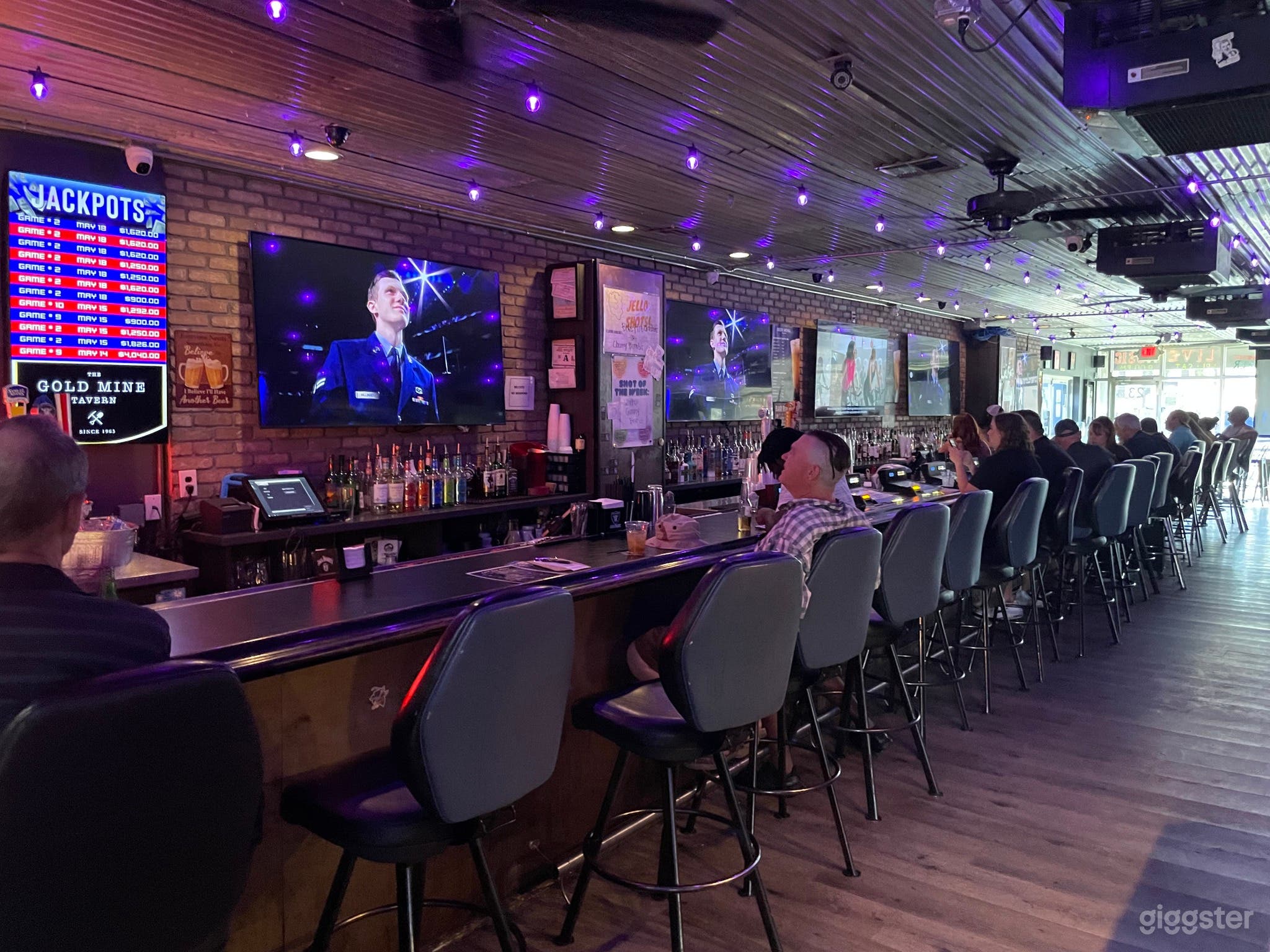 Historical Dive Bar with Personality (Entire Venue) Photo 2