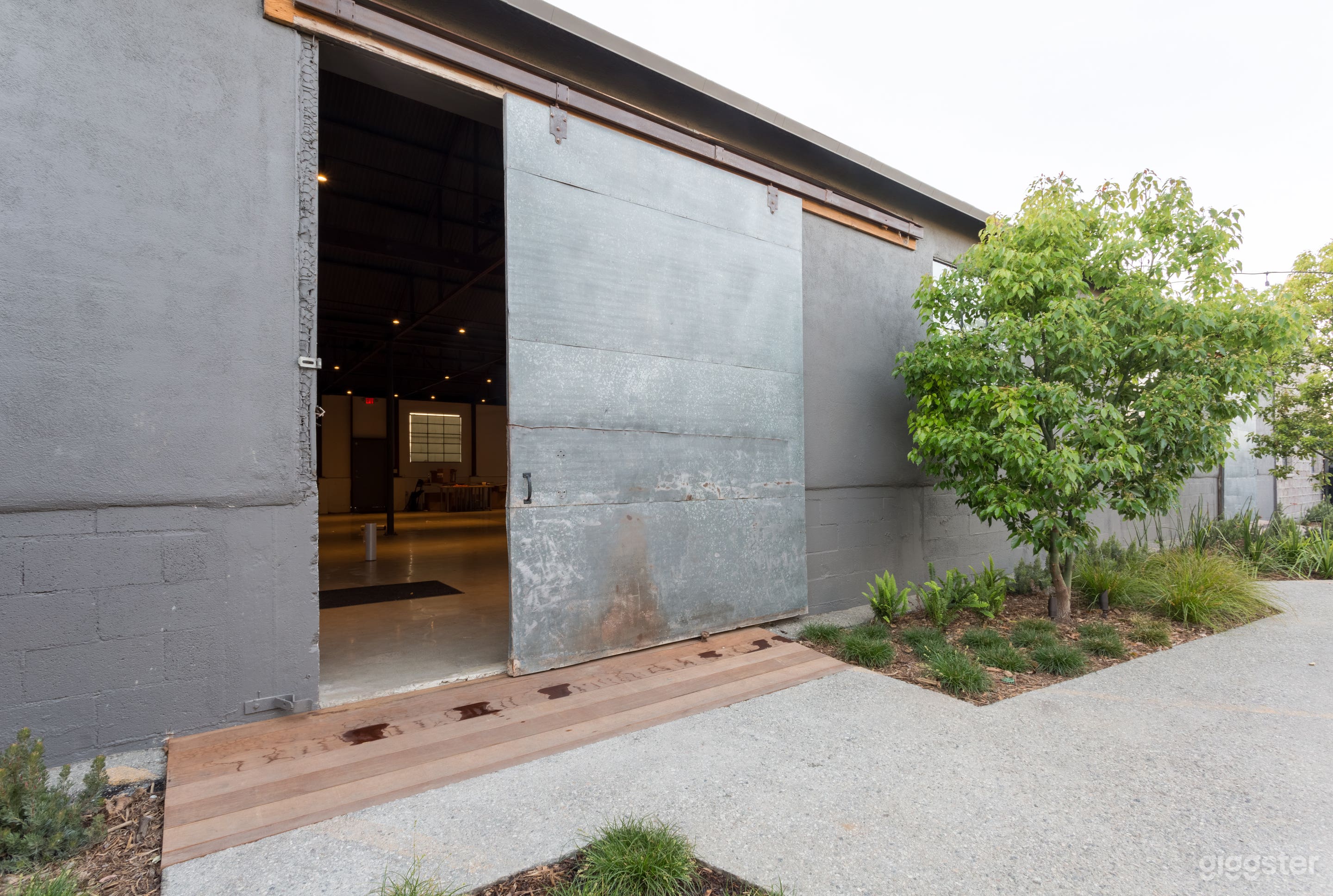 Industrial Art &amp; Design Photo 3