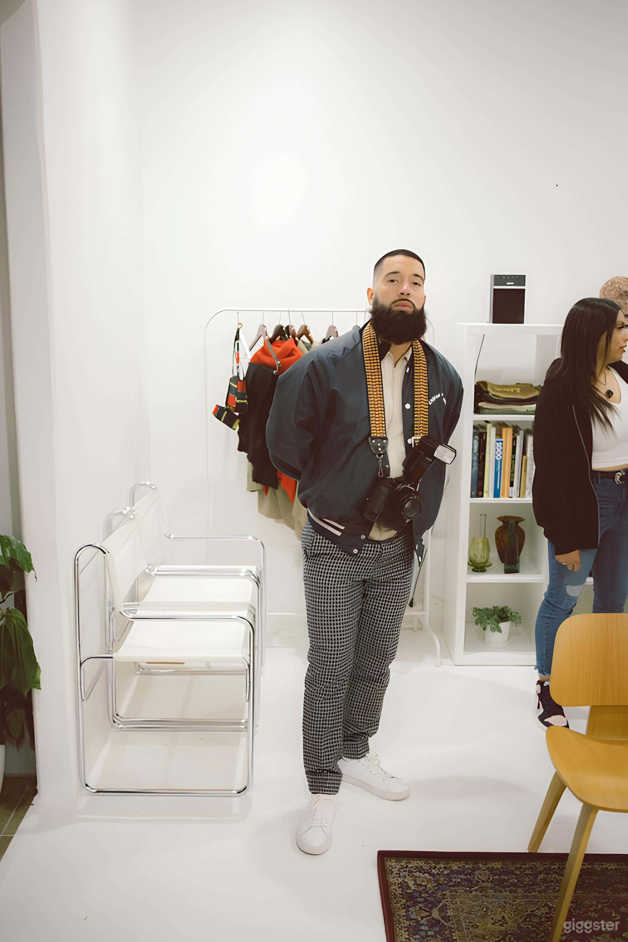 Eclectic Event Venue  Photo 4