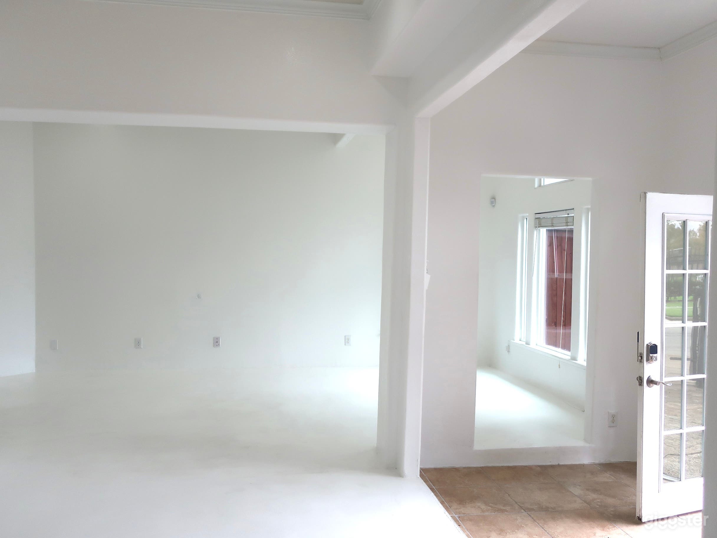 Eclectic Event Venue  Photo 2