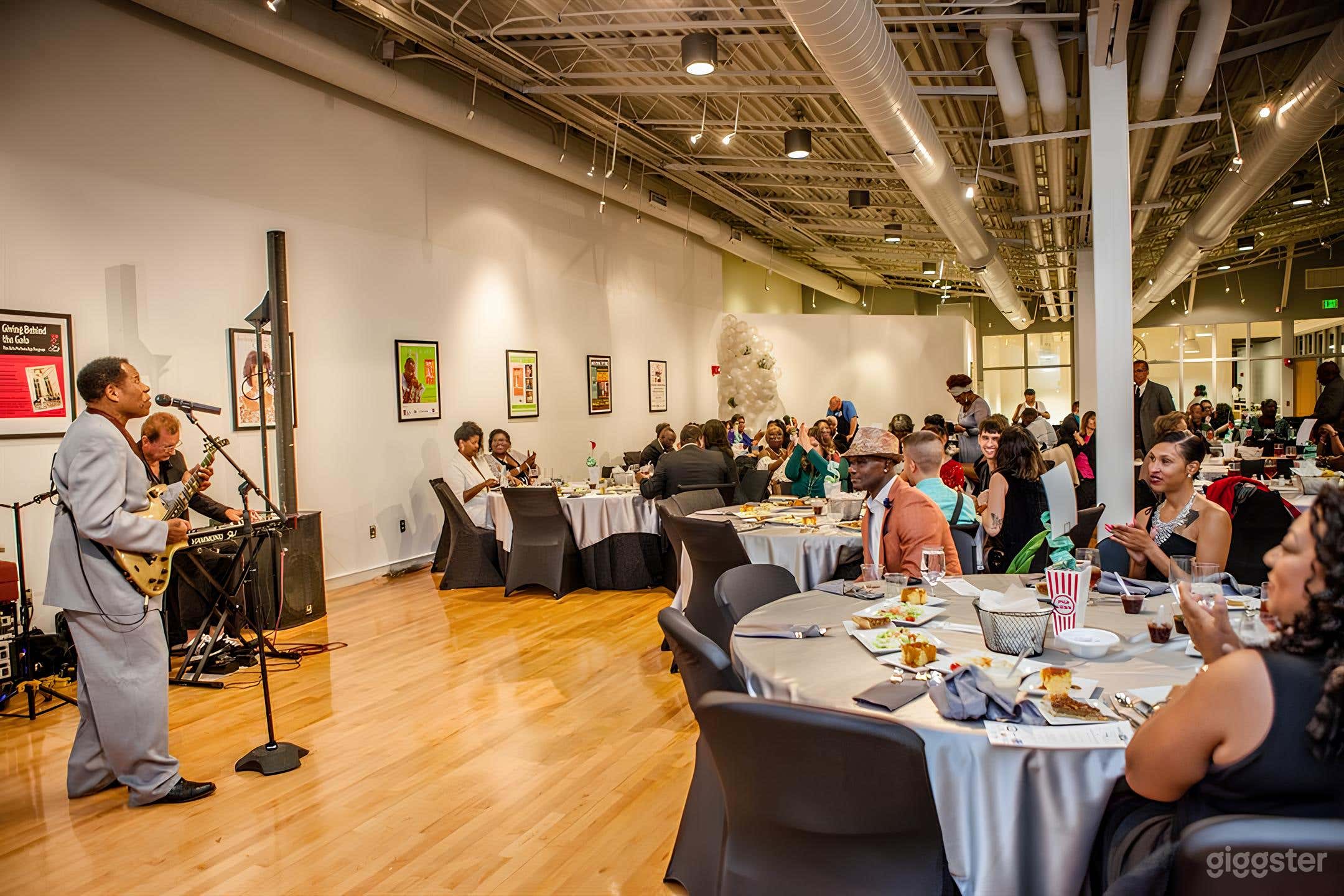 Gallery Room Rental Photo 4