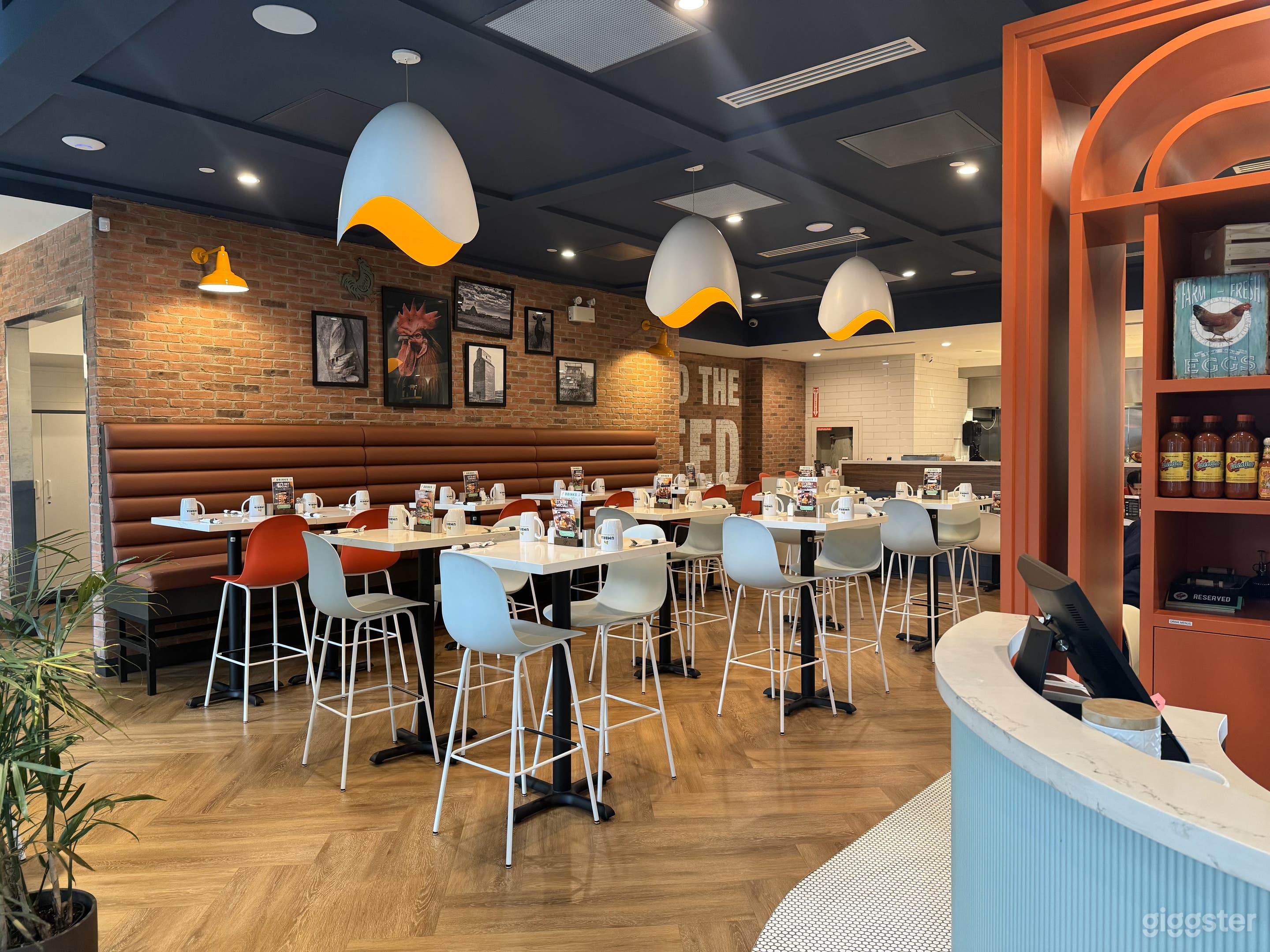 Stylish Event Space in Downtown Toronto Photo 1