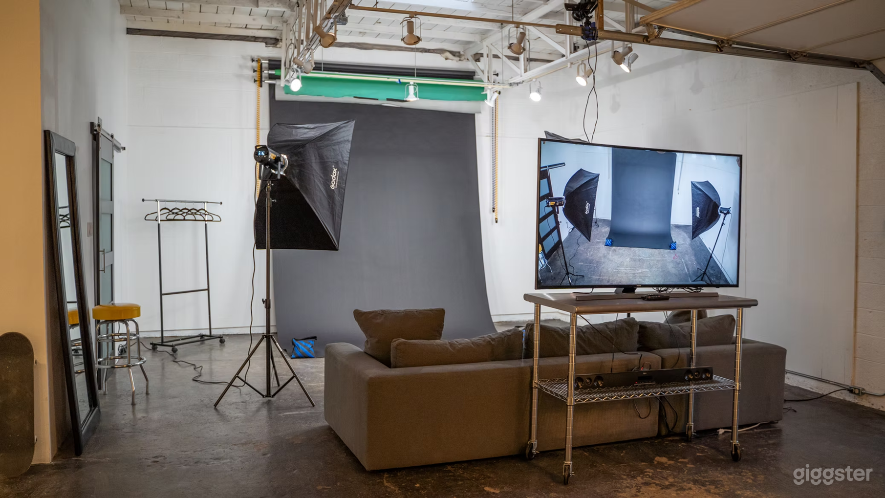 Film + Photo Space Photo 2