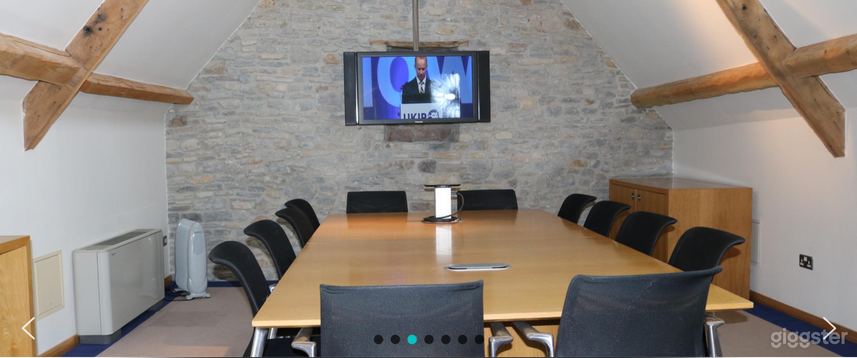Meeting Room 2  Photo 1
