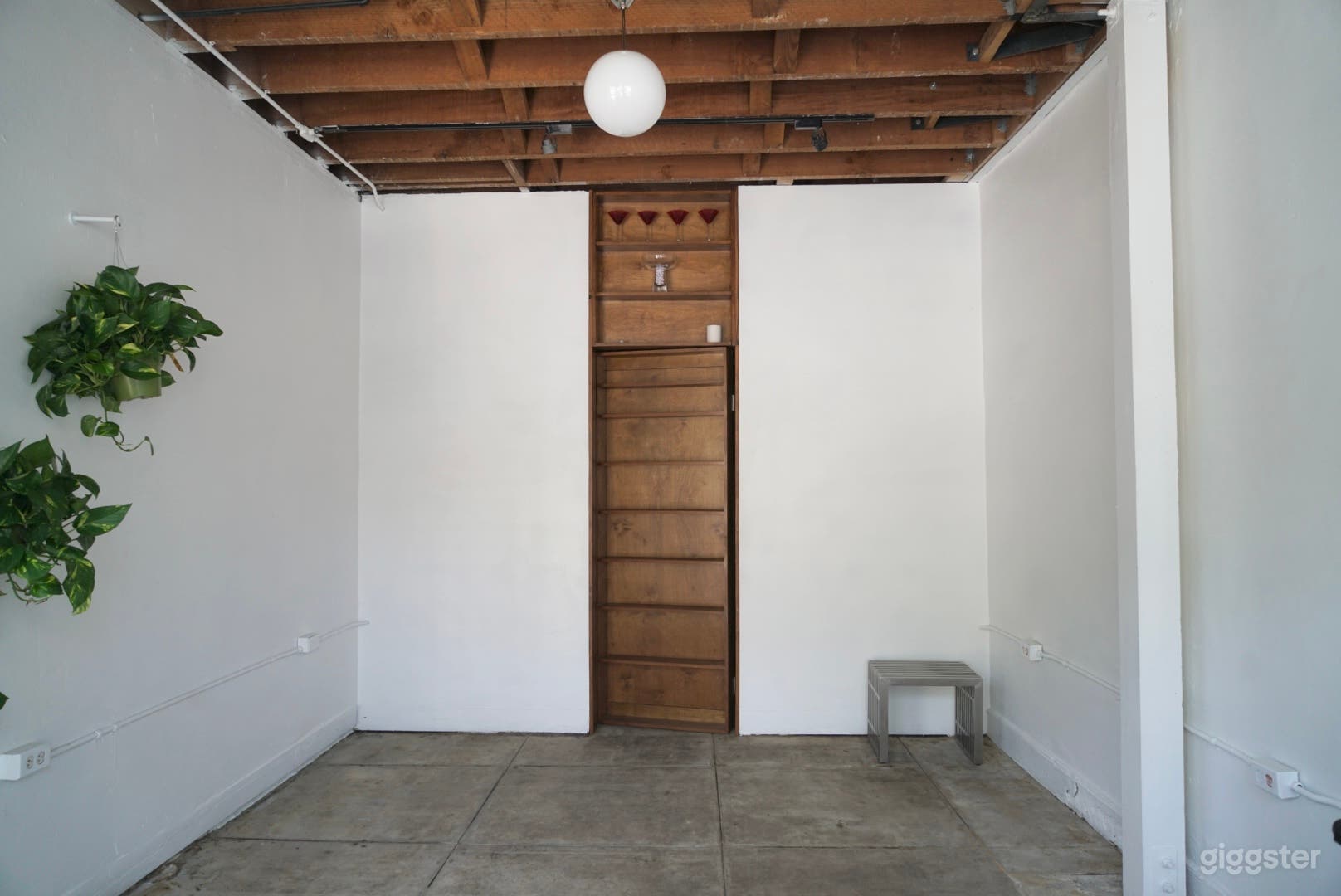 Community Flex Space Photo 1