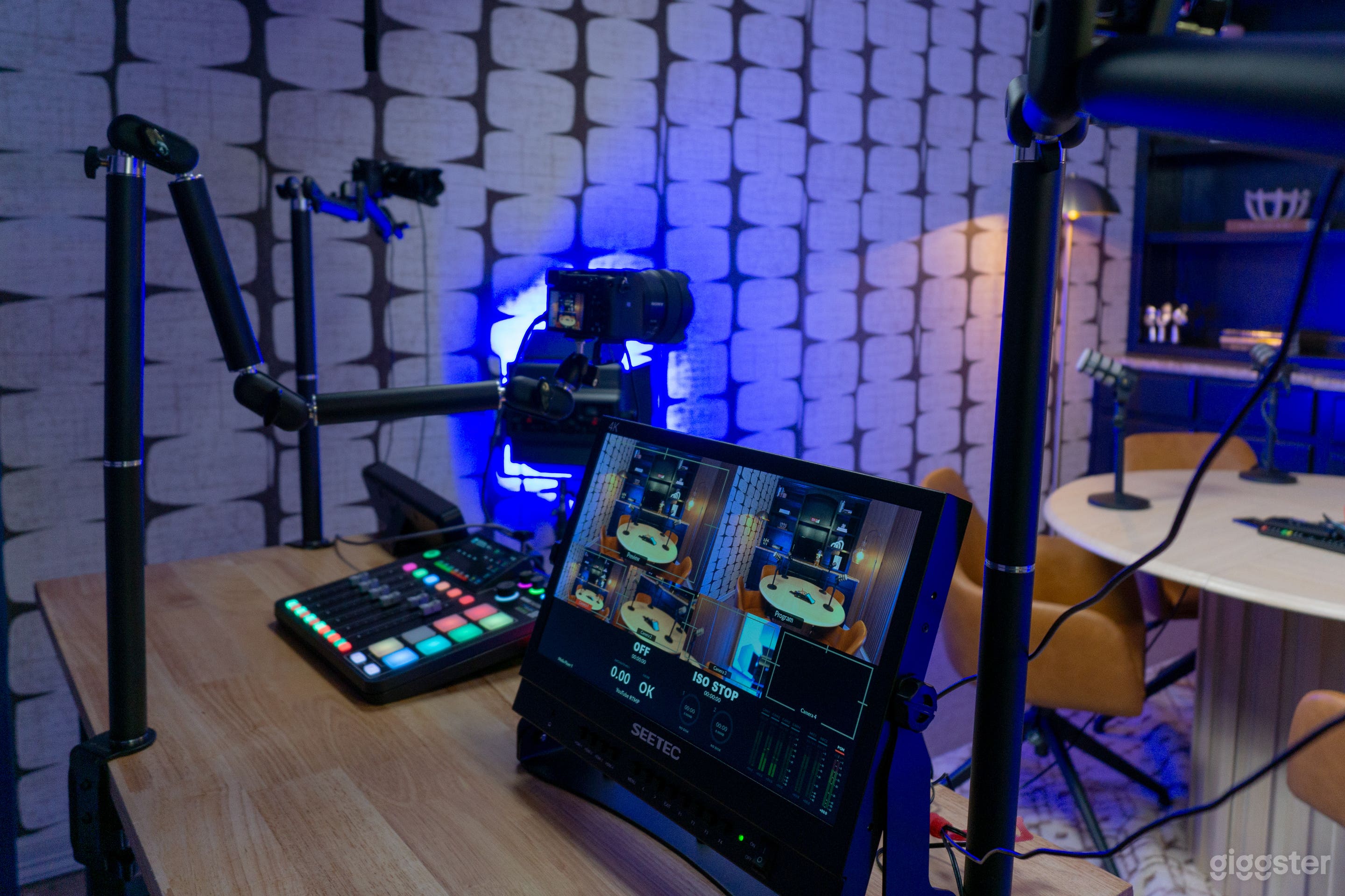 Professional and Fully Equipped Podcast Studio Photo 4