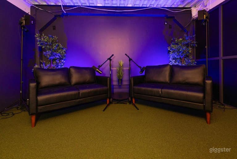  Sunset Podcast Studio with 4K Cameras & Audio 
