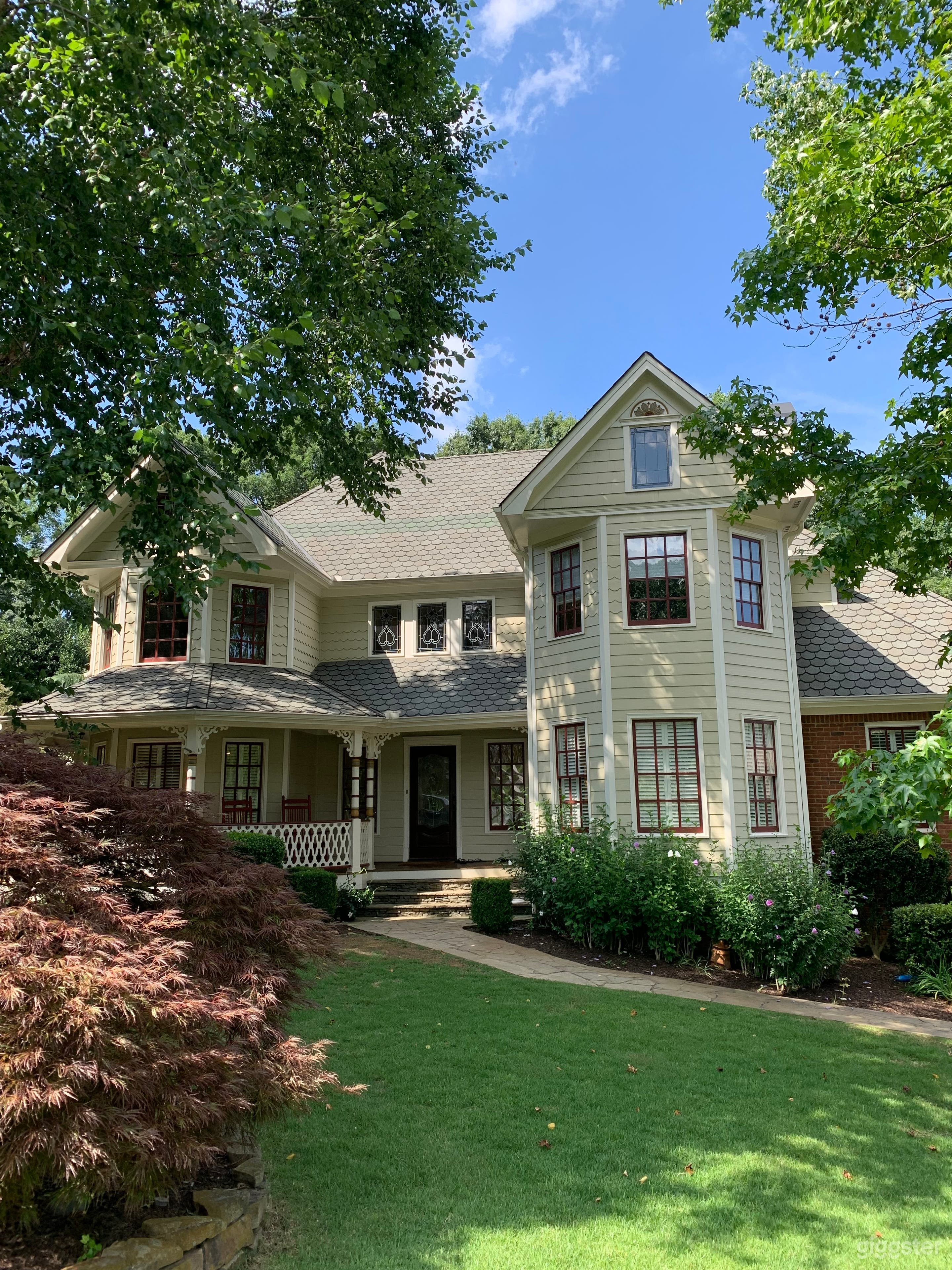 Victorian inspired house in Roswell, Georgia