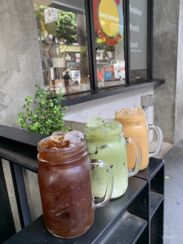 Welcoming &amp; Atmospheric Cafe in LA Photo 2