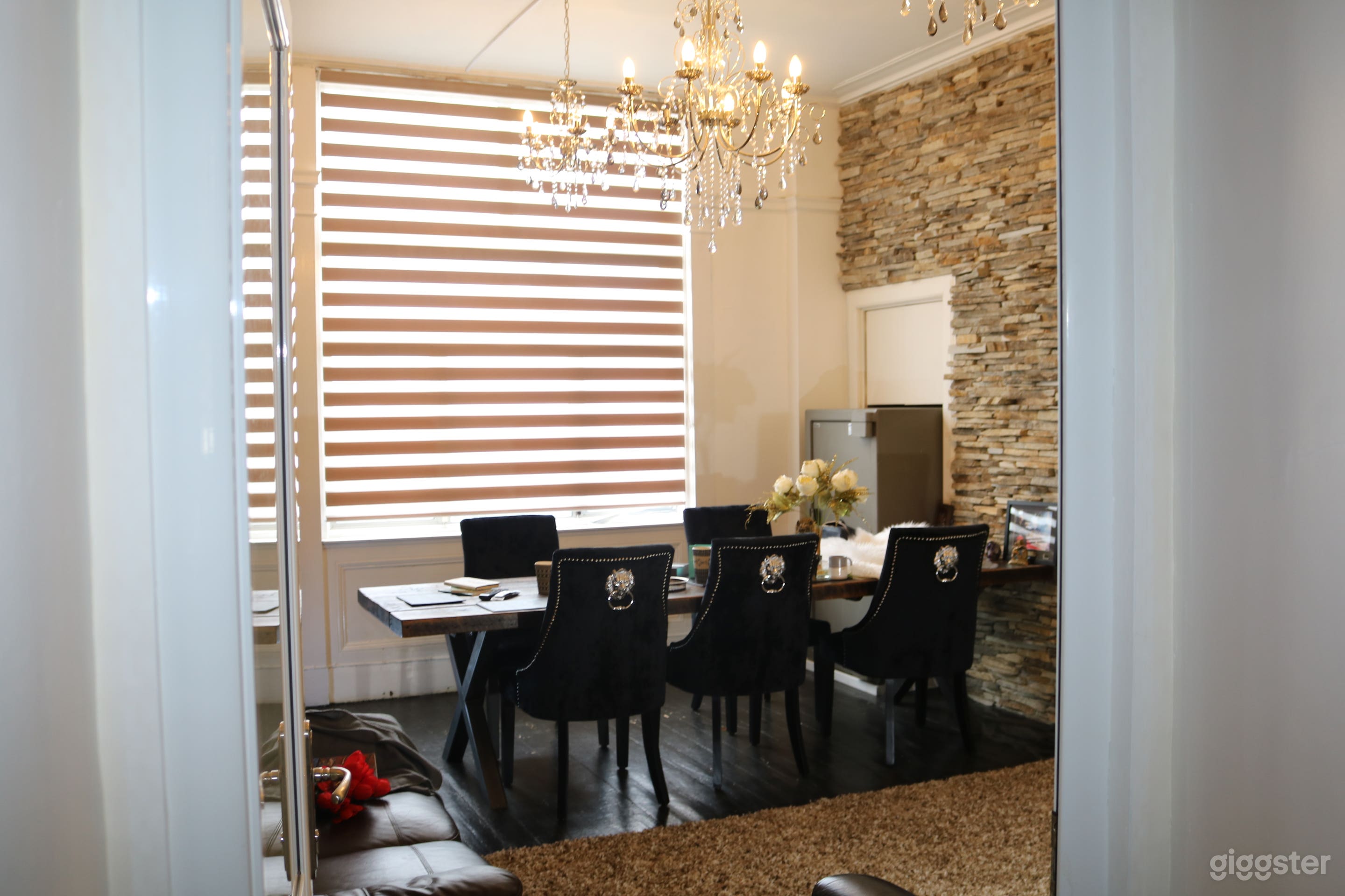 Luxury space office studio in Glasgow City Centre Photo 1