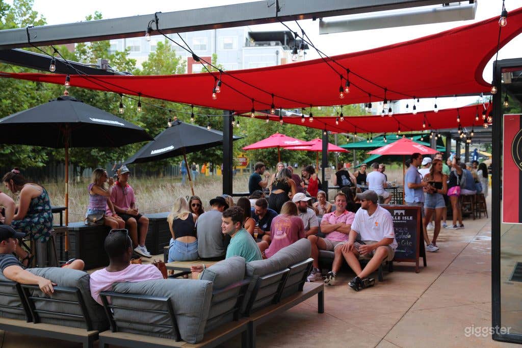 Quintessential Taproom and Restaurant in Beltline ATL (Full Venue Buyout) Photo 3