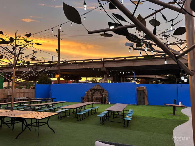  The Blue Crawfish hotel & Bar 