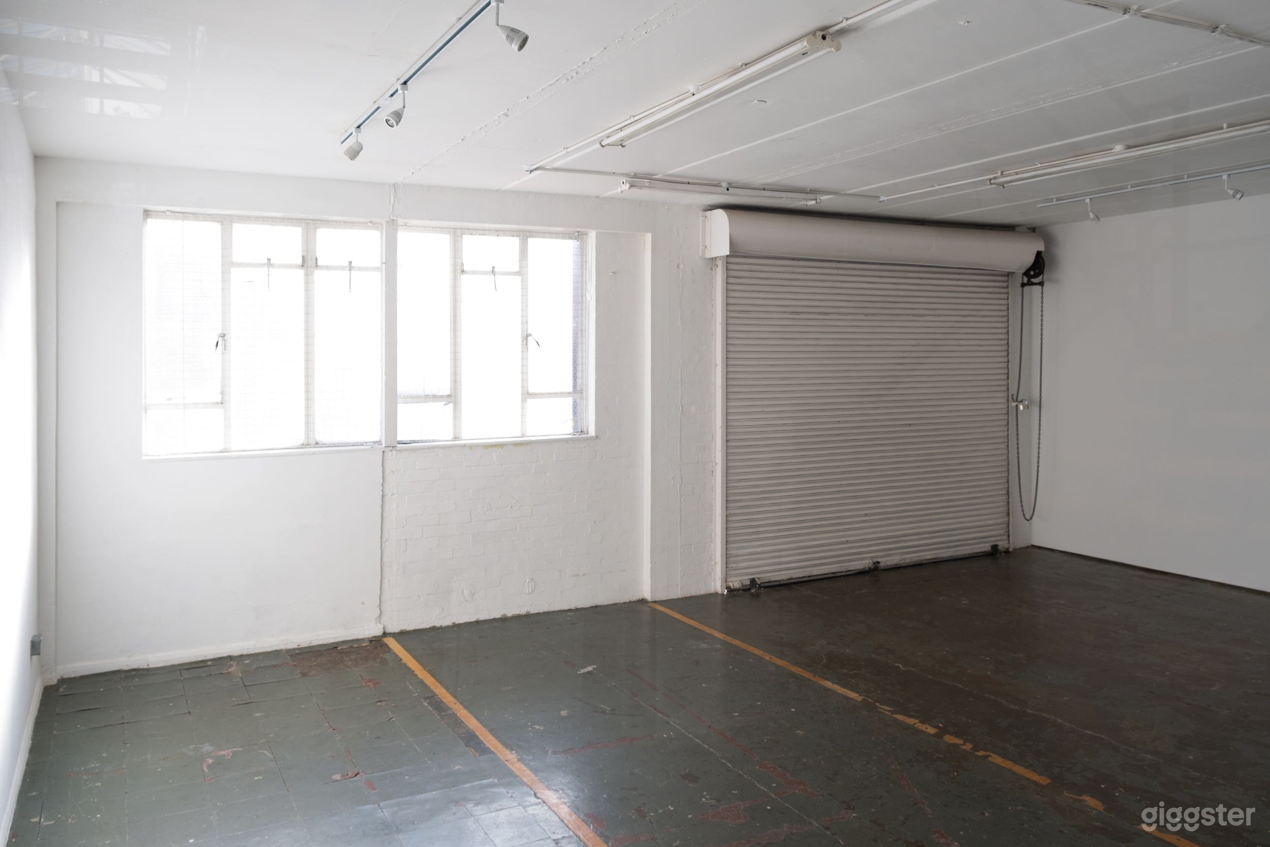 Incredible Gallery in London Photo 2