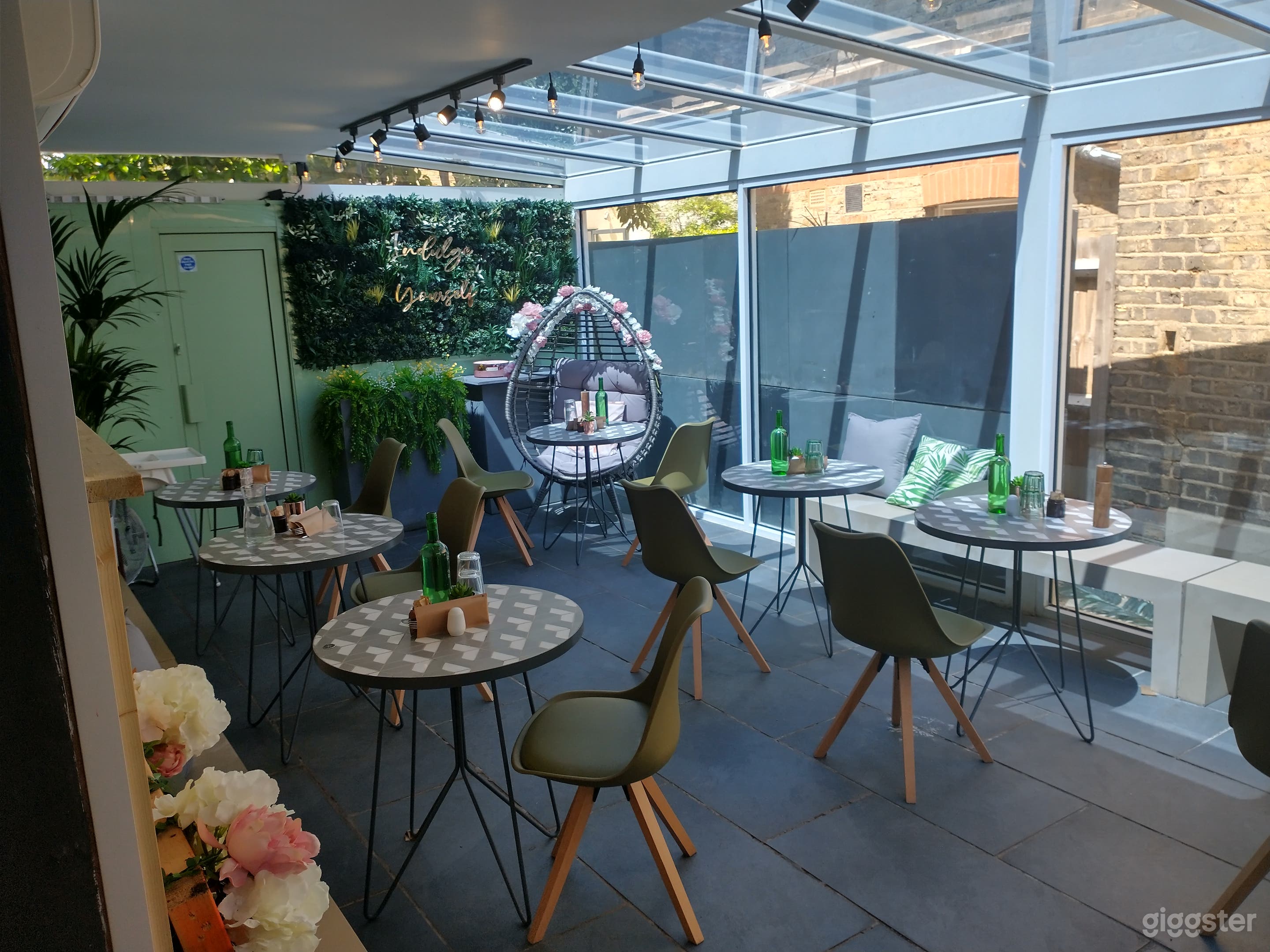 The Perfect Venue for Filming and Photoshoots Photo 1