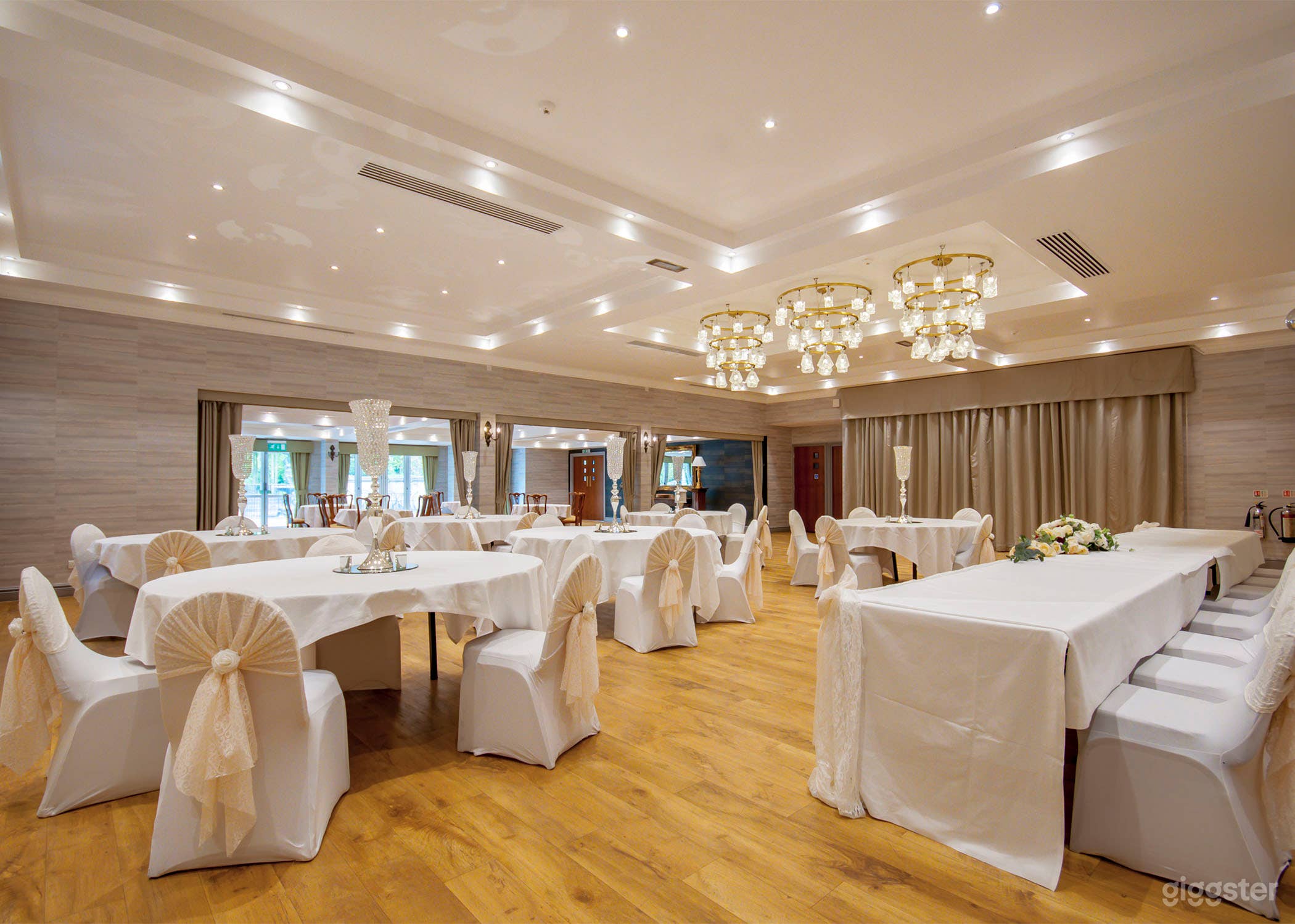 The Kensington Suite Photo 1