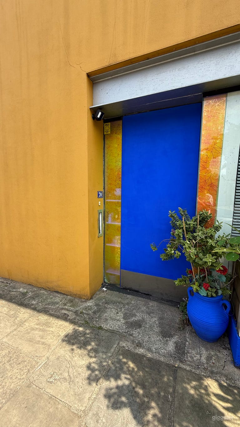  Unique Camden split level house 