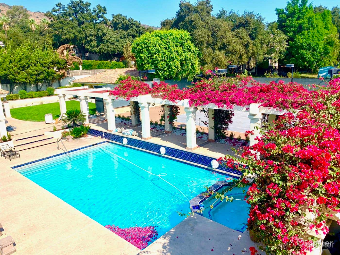 Swimming Pool Rental for Production only Photo 1