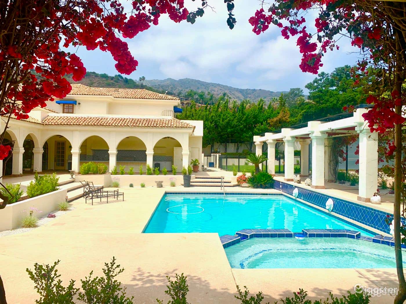 Swimming Pool Rental for Production only Photo 2