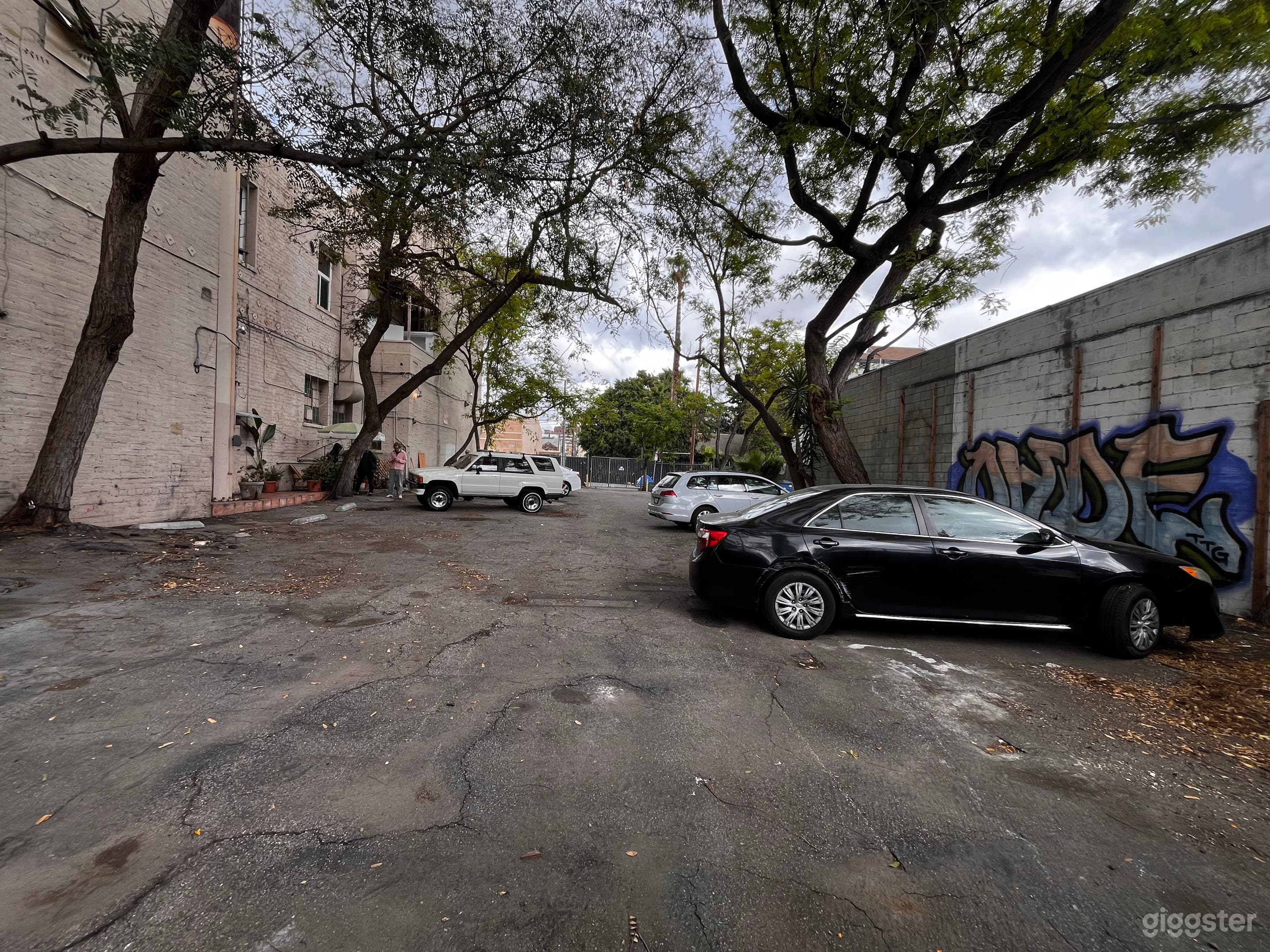 Gated Parking Lot | Hollywood | Base Camp, Events & Photo Sh Photo 3
