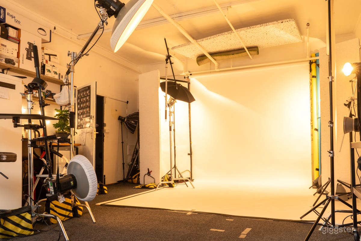 Full size 3.5m colorama paper background options 