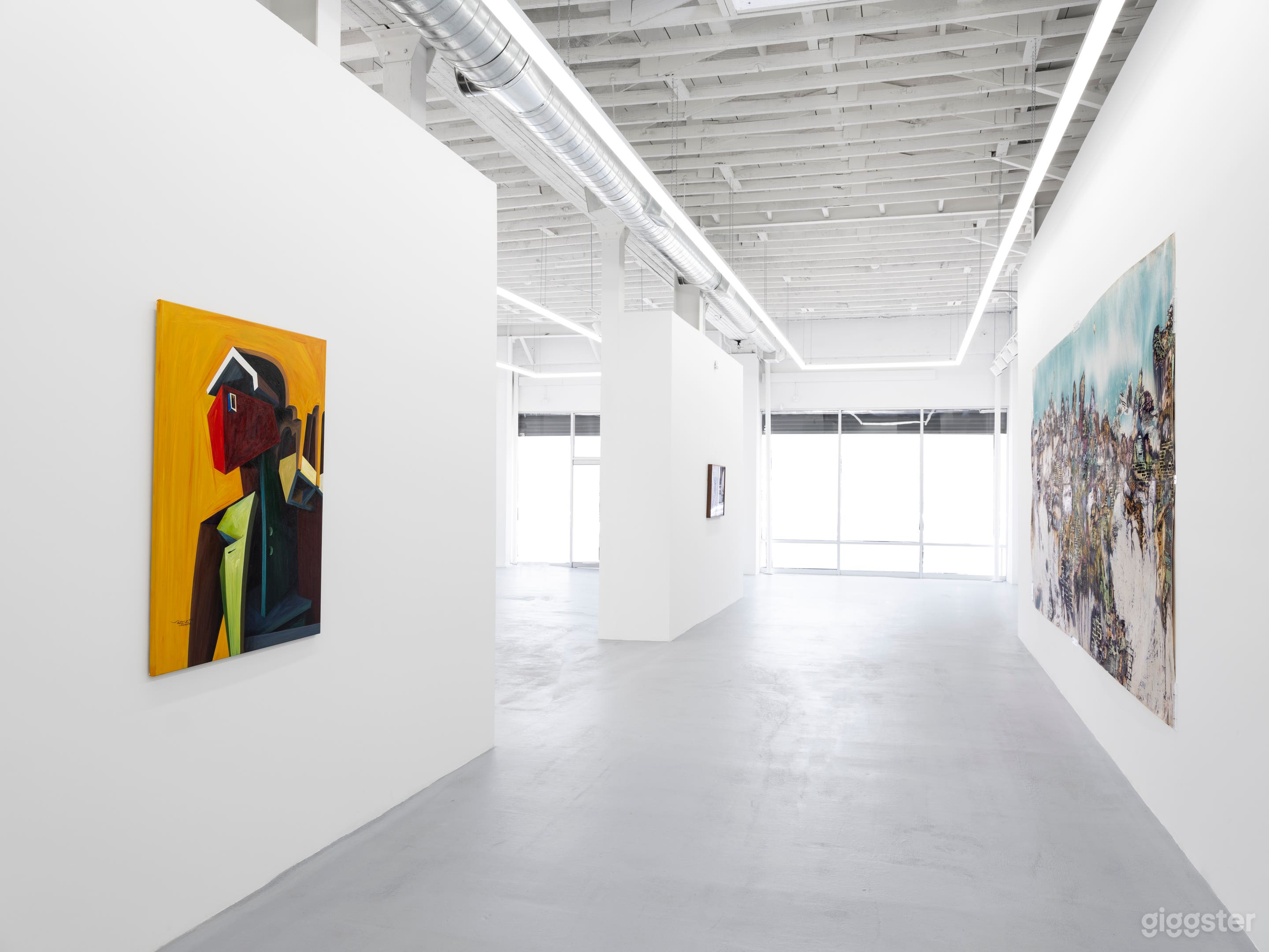 Light-filled Art Gallery in Melrose Hill Photo 4